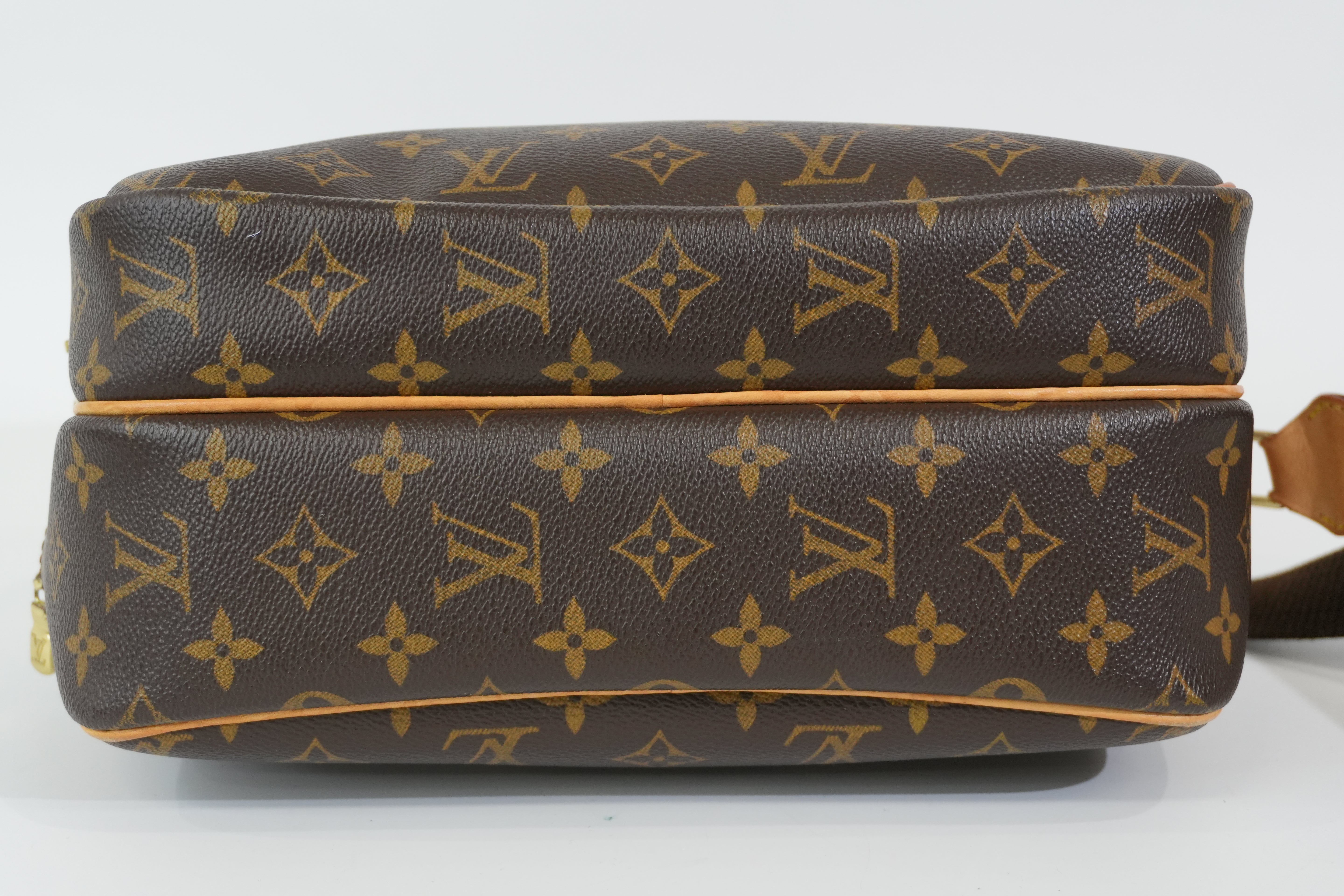 Pre-owned Louis Vuitton Monogram Reporter PM Shoulder Bag