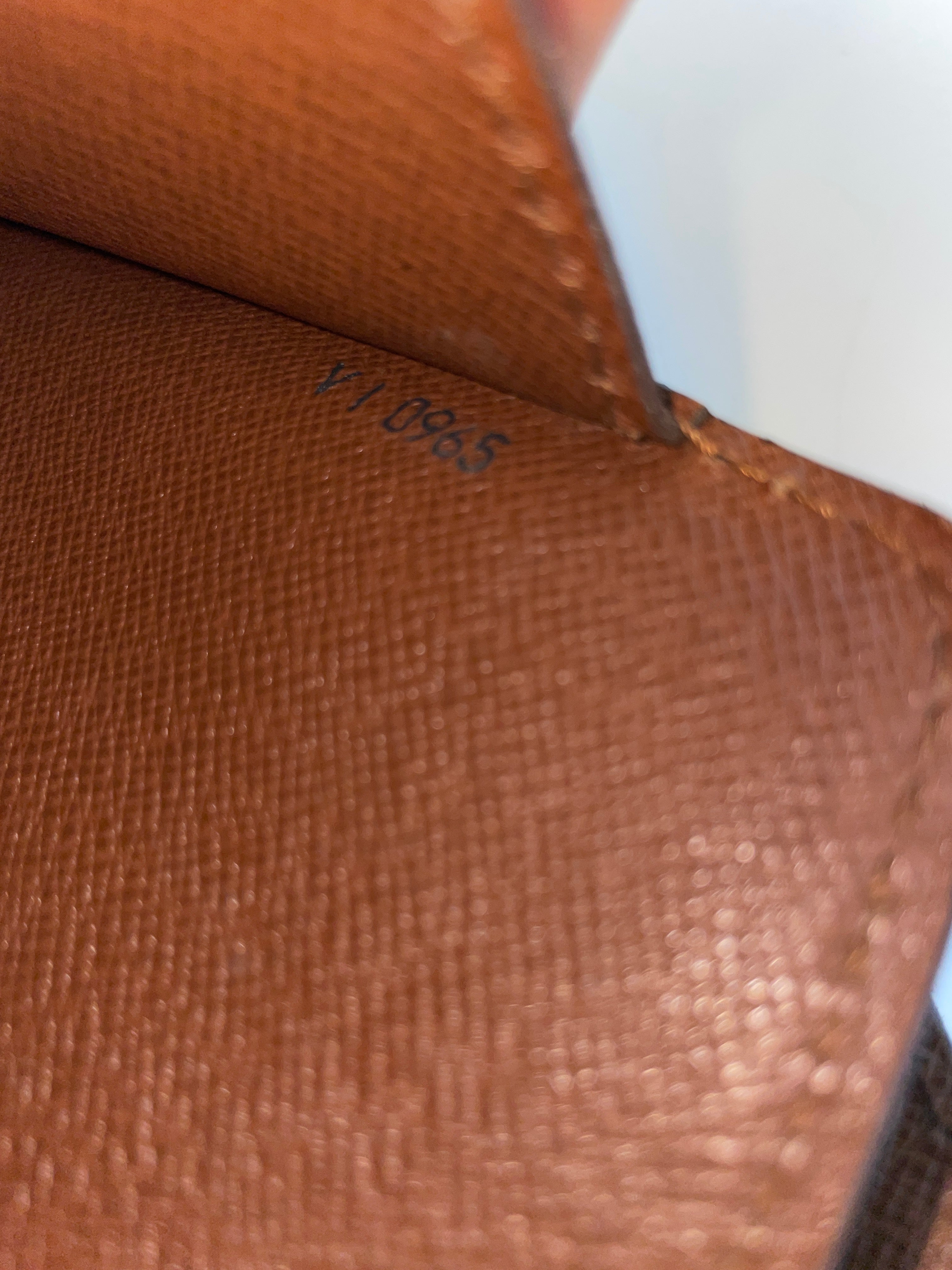 Louis Vuitton Courcelles Shoulder Bag Used