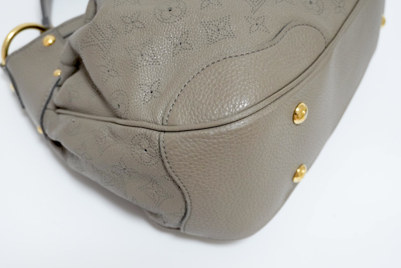 ルイ・ヴィトン ソーラー PM マヒナ 中古