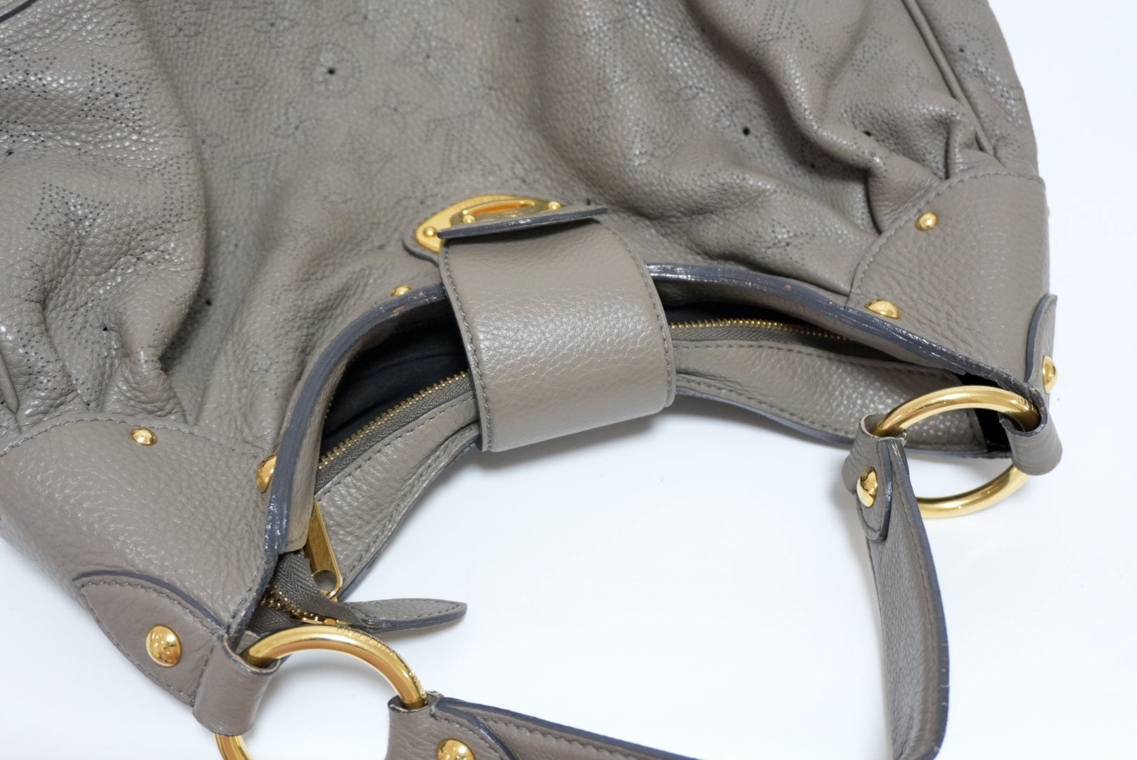 ルイ・ヴィトン ソーラー PM マヒナ 中古