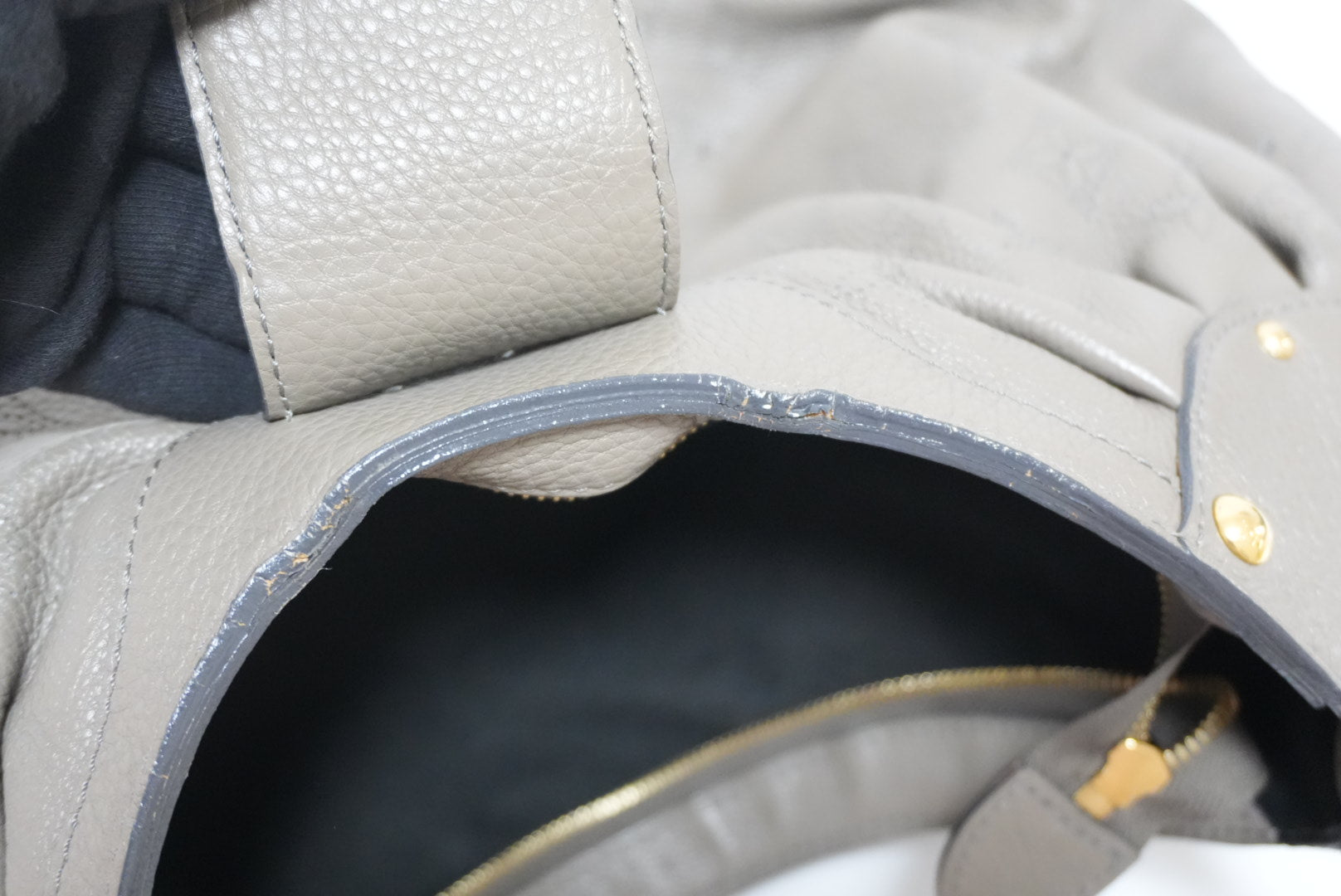 ルイ・ヴィトン ソーラー PM マヒナ 中古