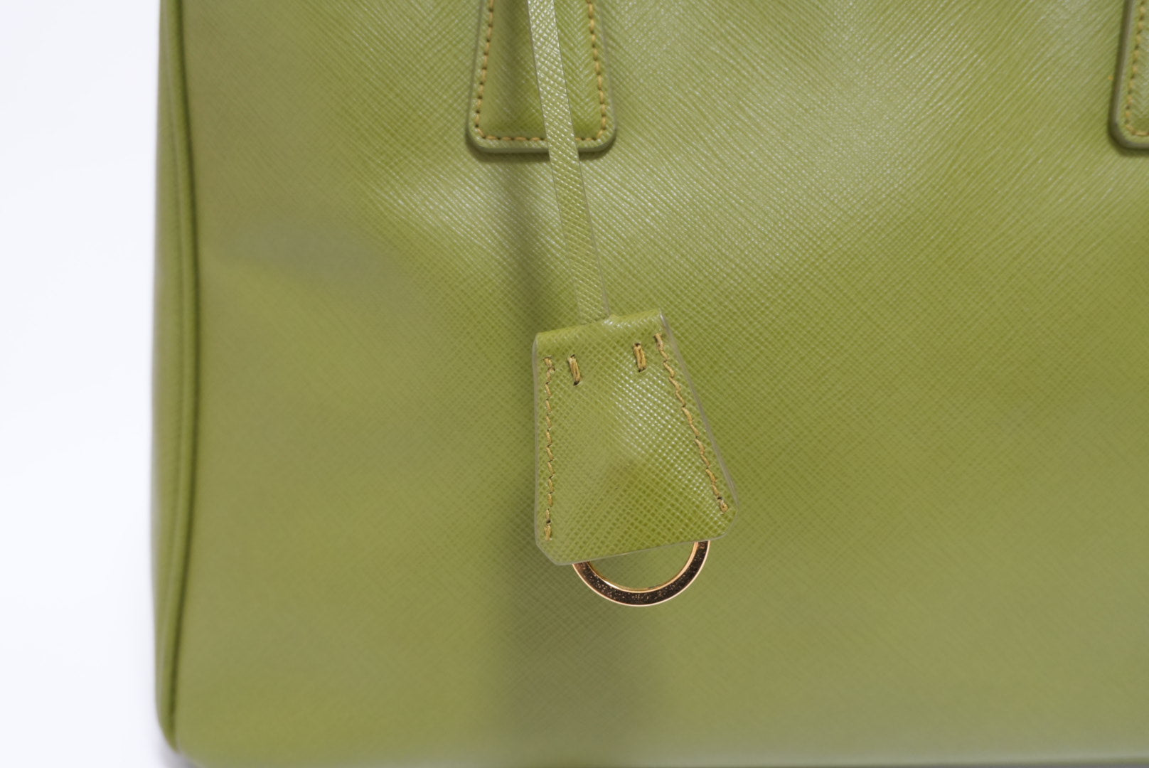 Borsa a tracolla Prada Galleria Saffiano Two Way usata