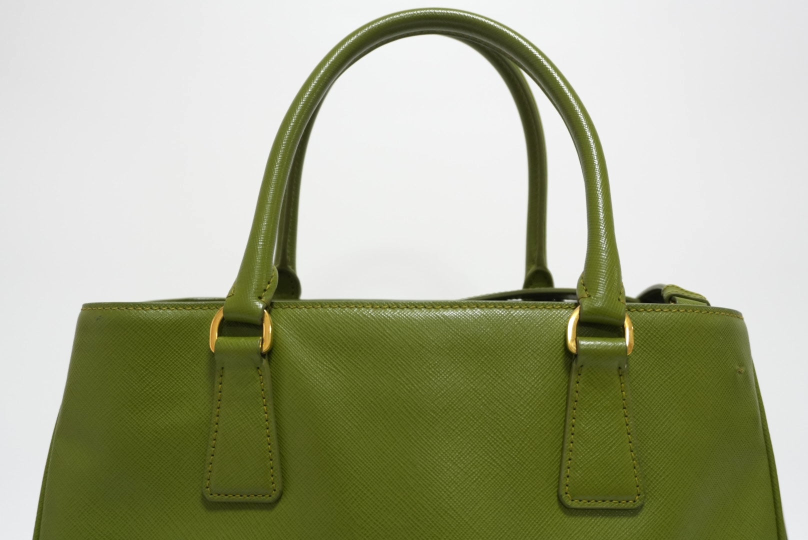 Borsa a tracolla Prada Galleria Saffiano Two Way usata