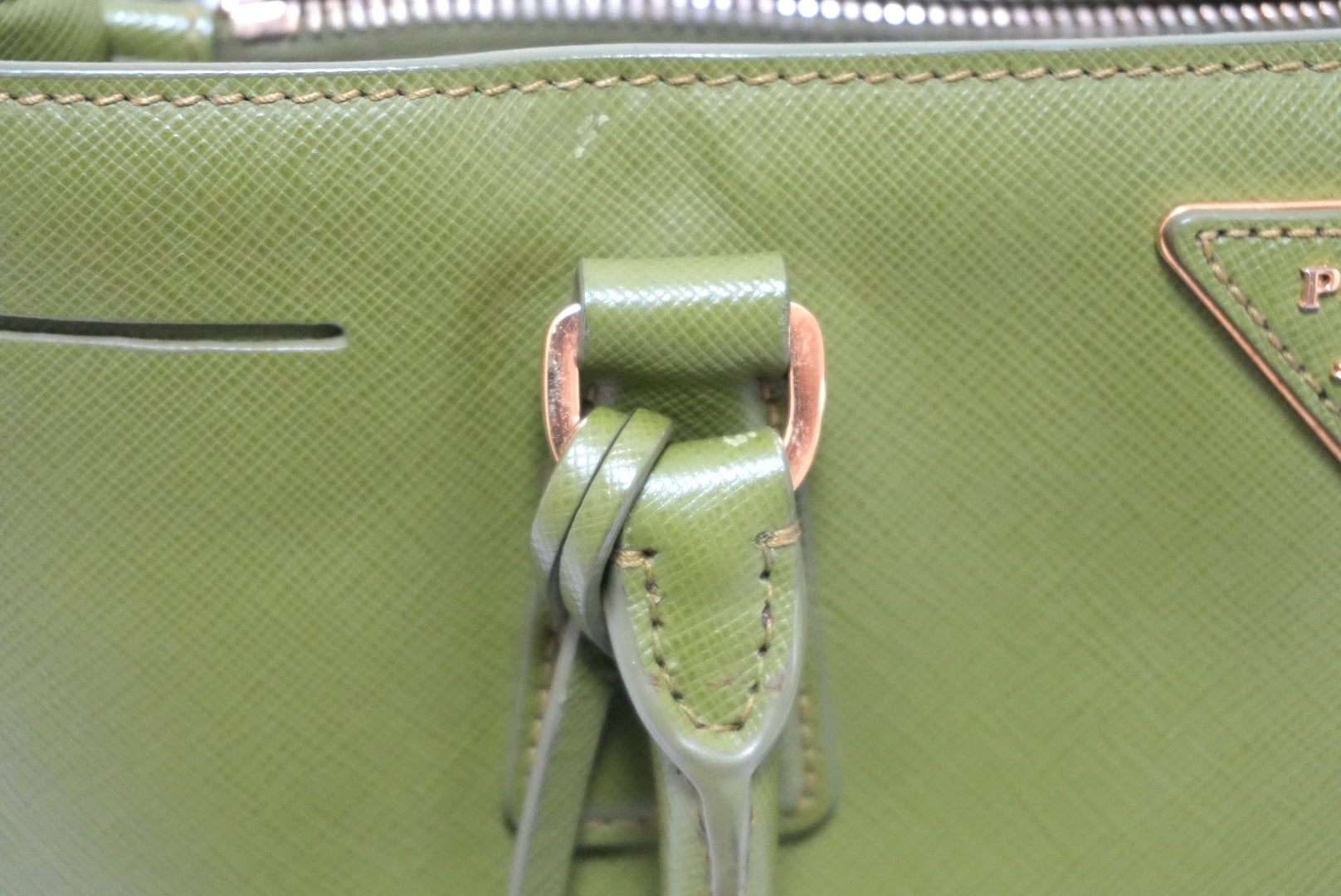 Borsa a tracolla Prada Galleria Saffiano Two Way usata