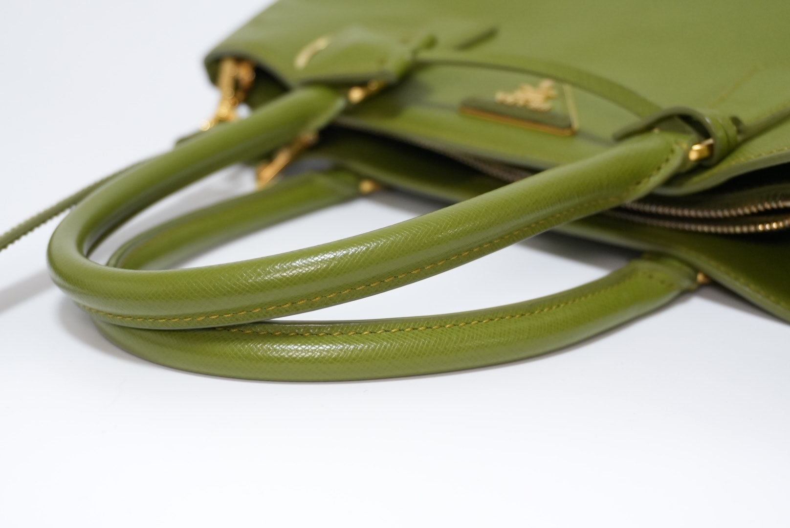 Borsa a tracolla Prada Galleria Saffiano Two Way usata