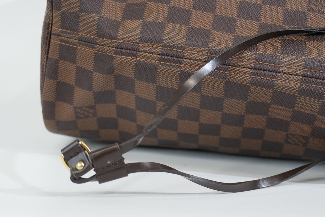 Pre-owned Louis Vuitton Damier Ebene Neverfull MM Tote Bag