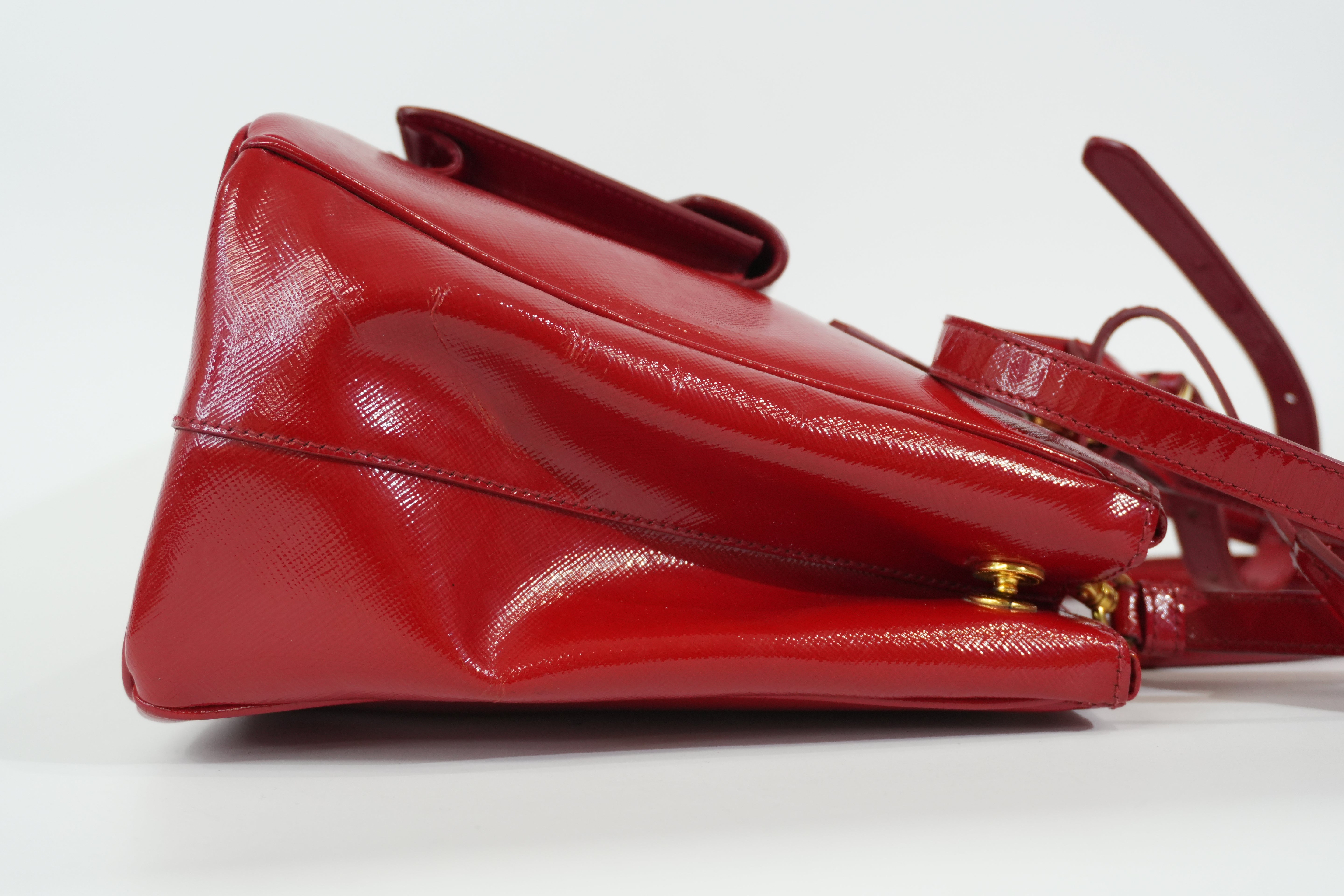 Pre-owned Prada Two Way Saffiano Vernice Galleria Shoulder Bag Red