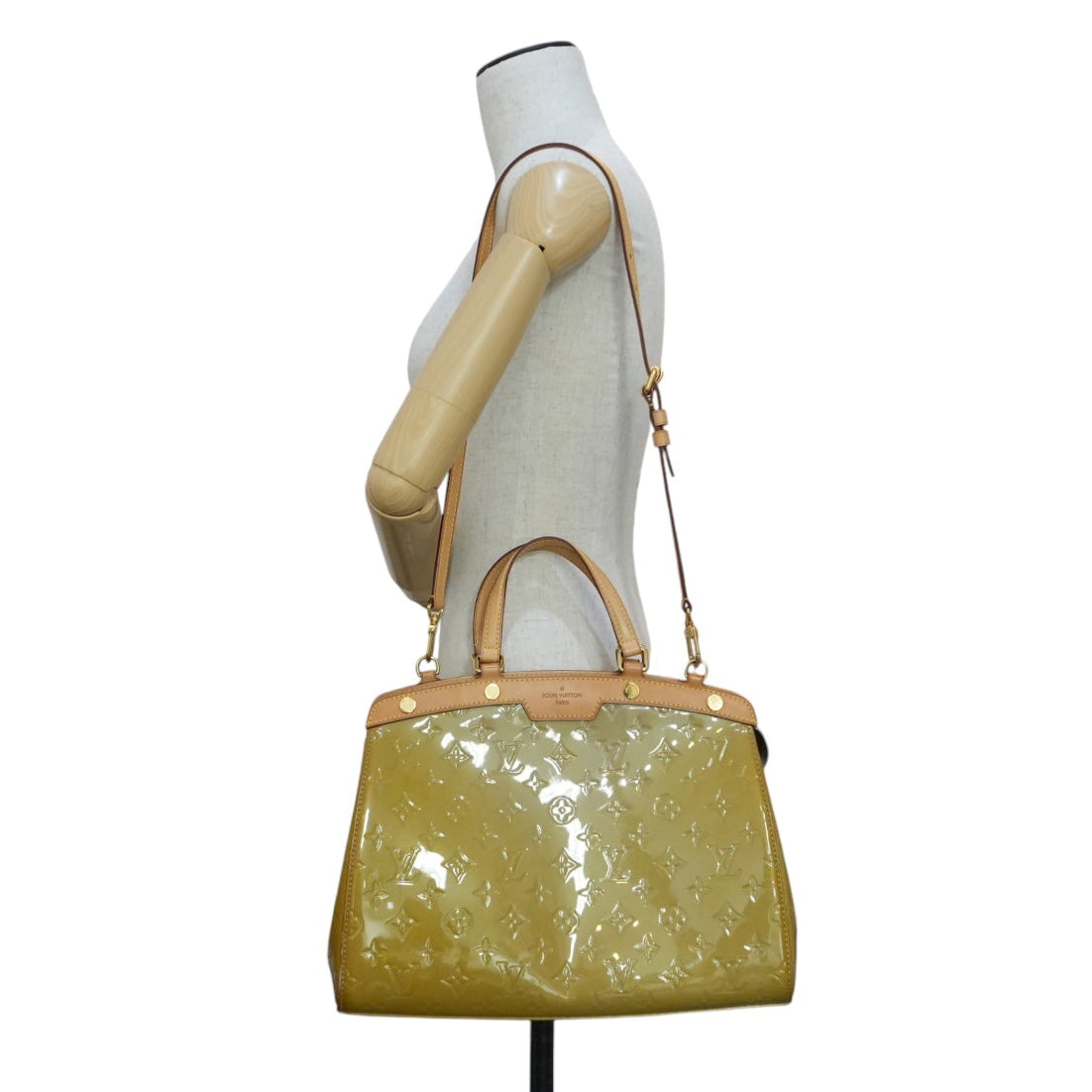 Pre-owned Louis Vuitton Vernis Brea MM Tote Bag Citrin