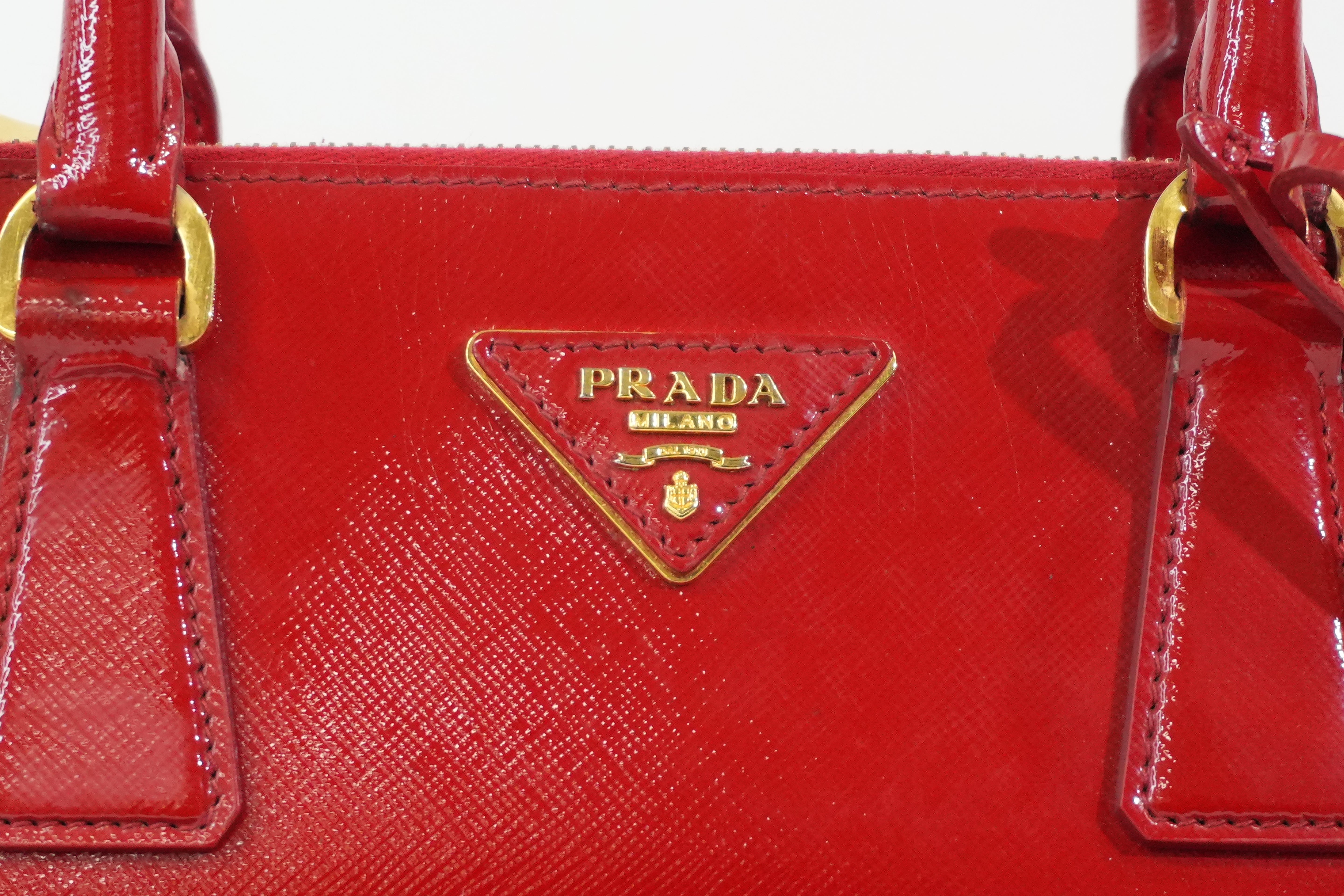 Pre-owned Prada Two Way Saffiano Vernice Galleria Shoulder Bag Red