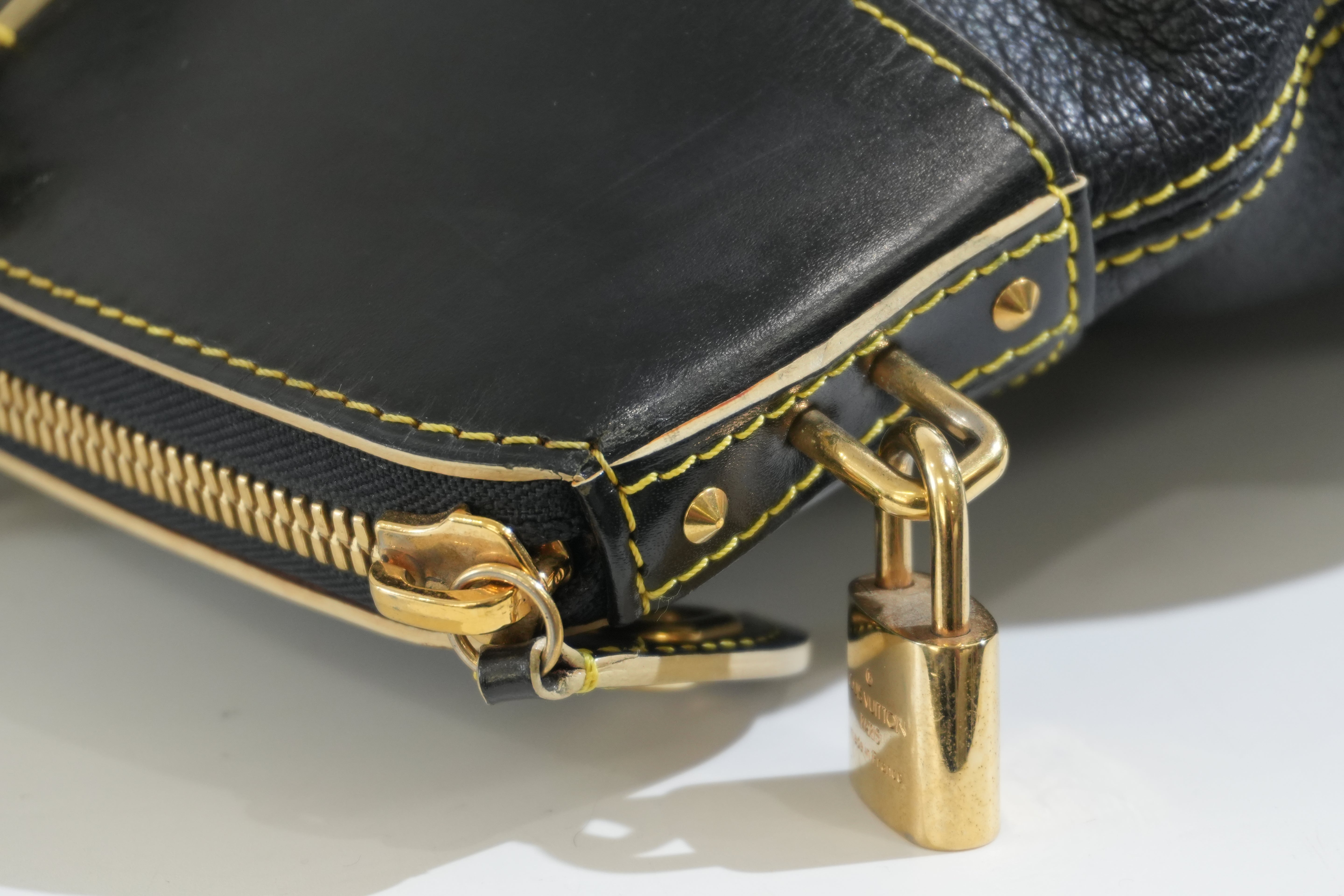 Pre-owned Louis Vuitton Lock It Suhali Handbag Black