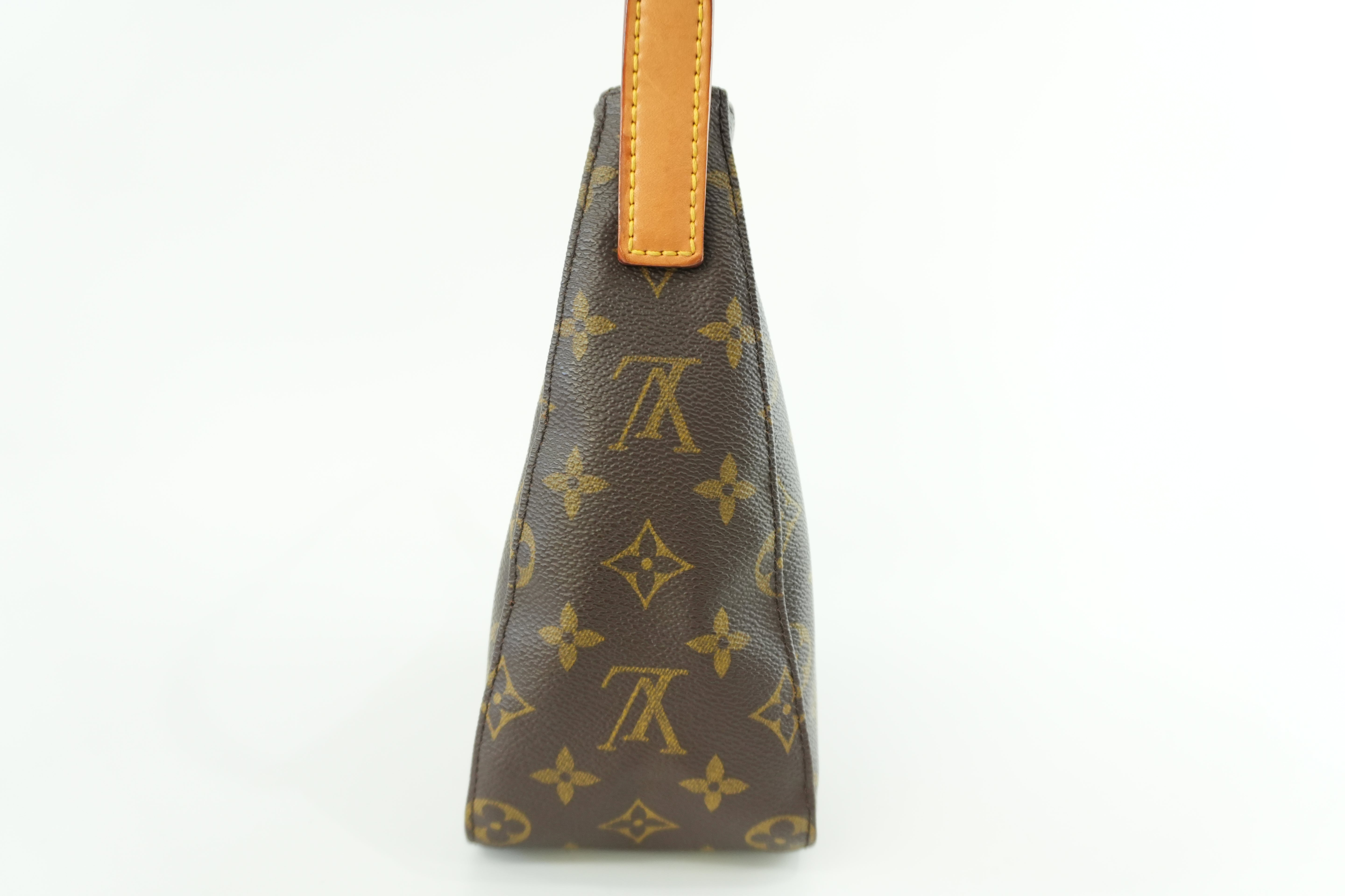 Pre-owned Louis Vuitton Monogram Looping MM Shoulder Bag