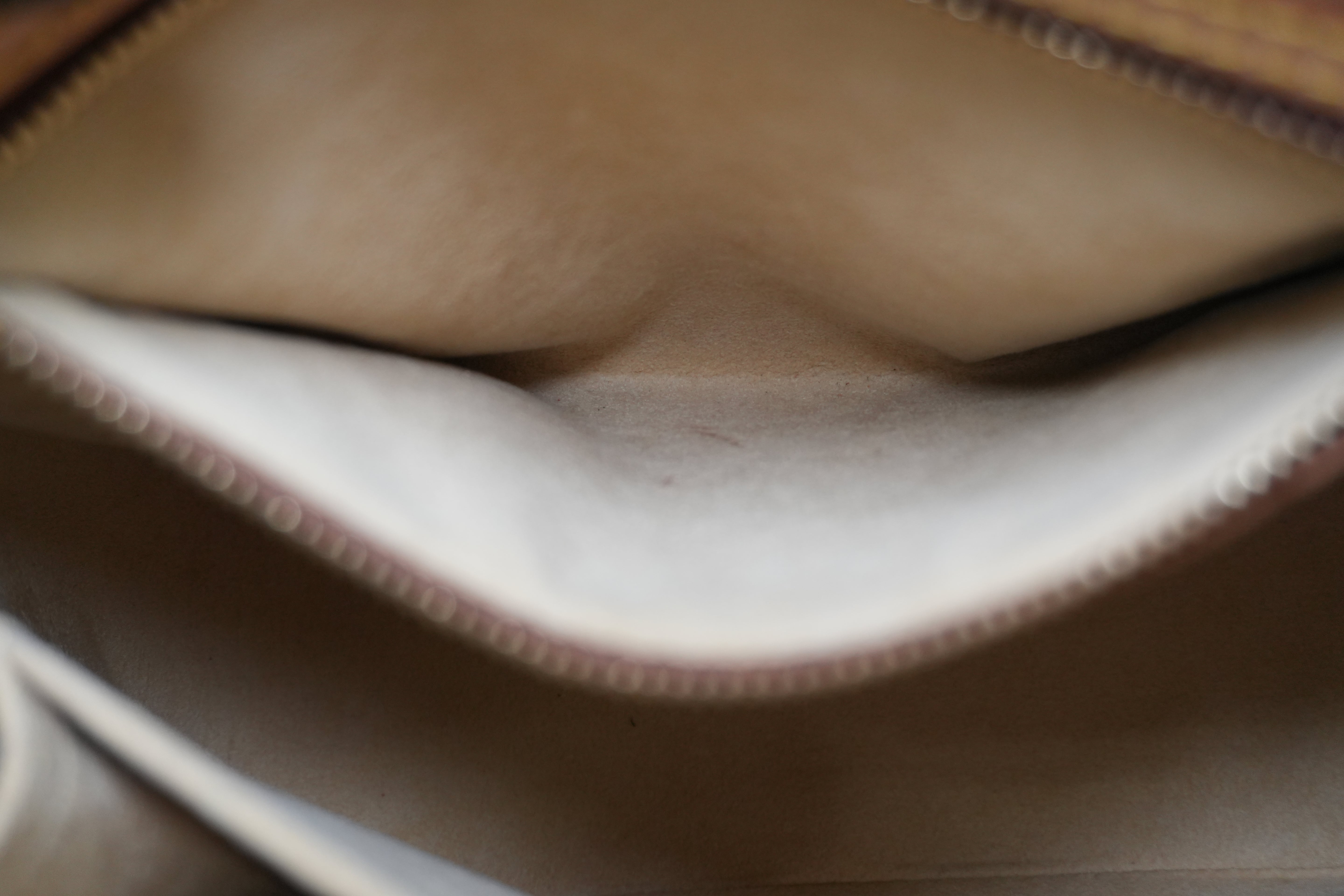 Pre-owned Louis Vuitton Monogram Looping MM Shoulder Bag