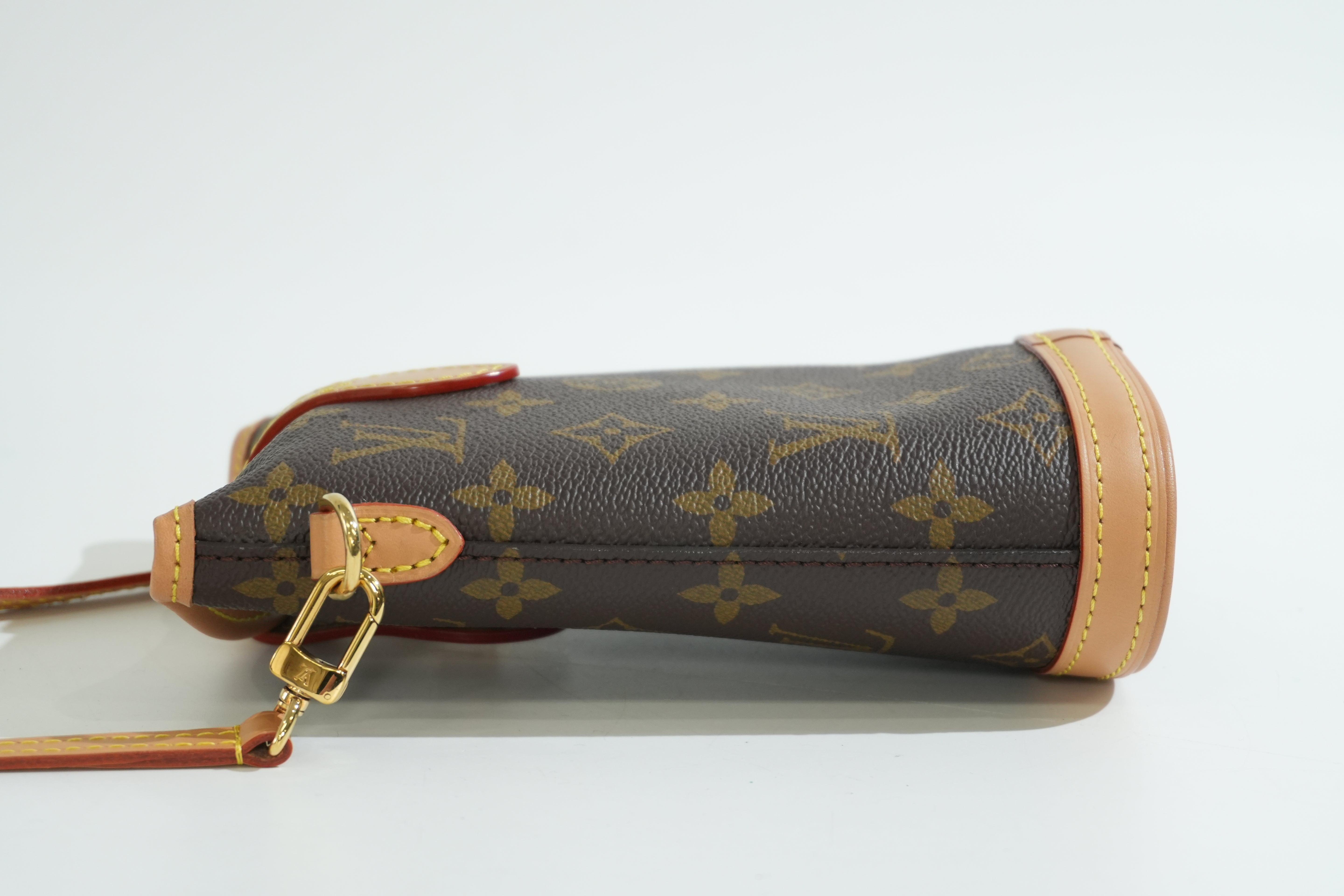 Pre-owned Louis Vuitton Fold Me Pouch Crossbody Bag