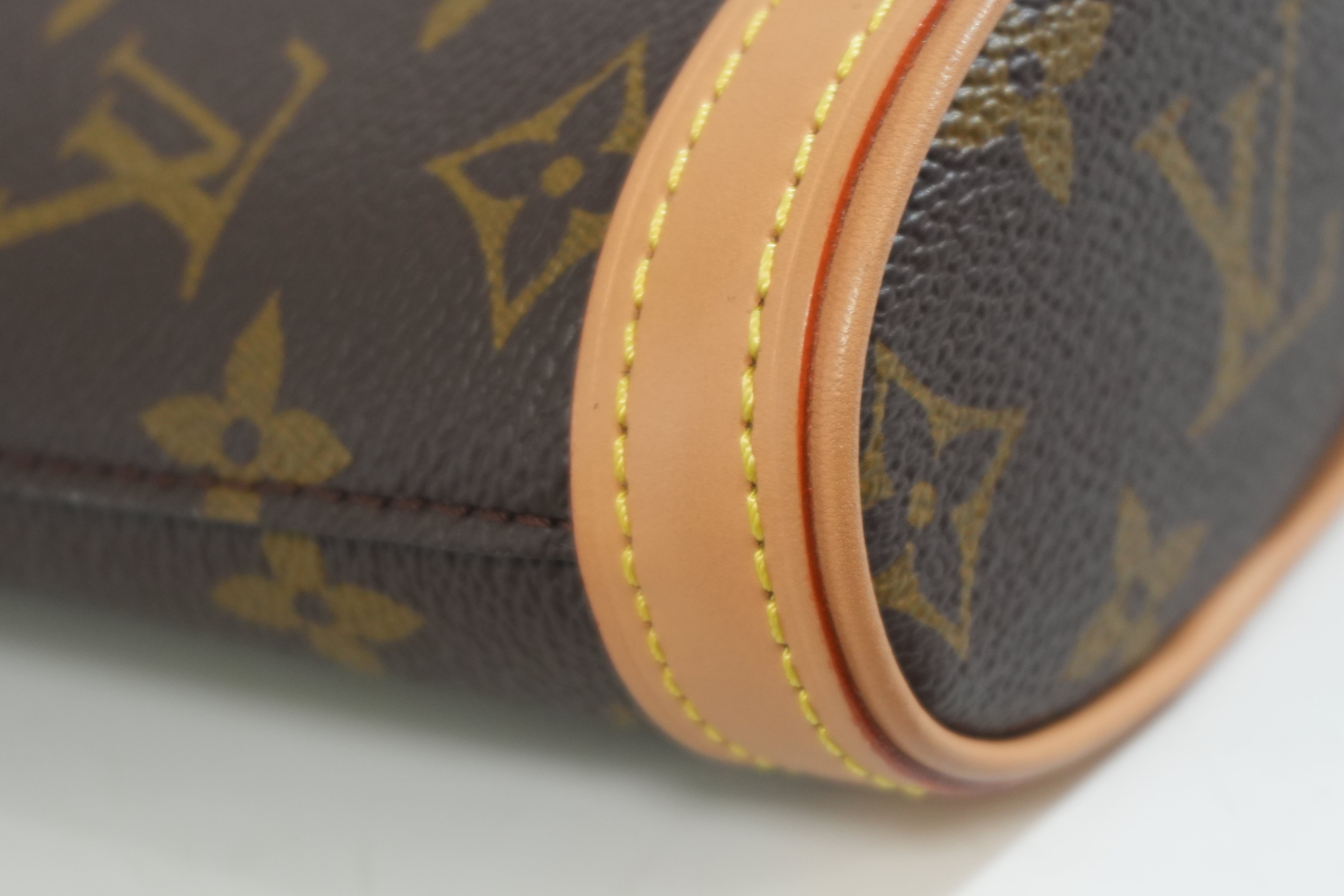 Pre-owned Louis Vuitton Fold Me Pouch Crossbody Bag