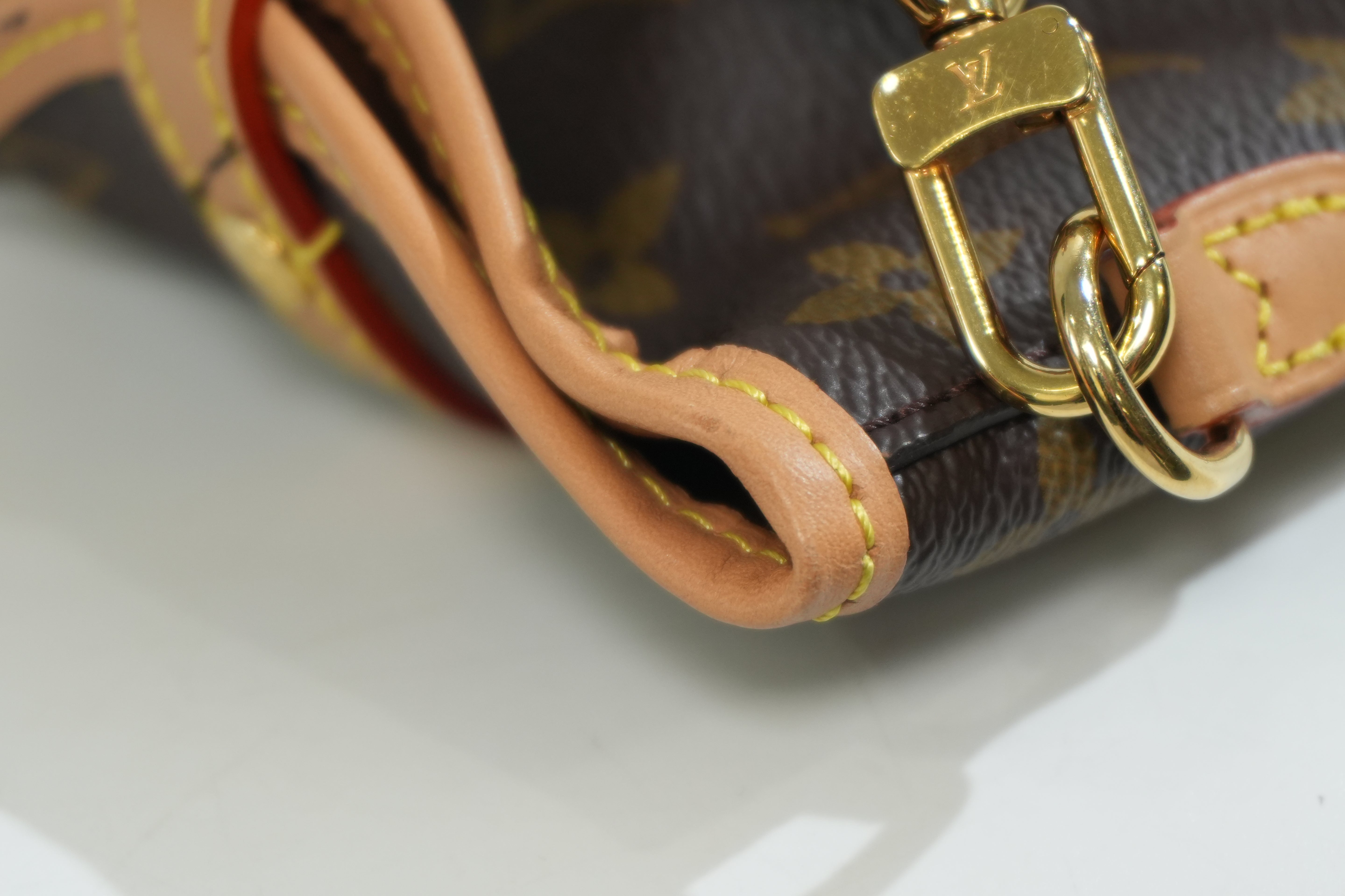 Pre-owned Louis Vuitton Fold Me Pouch Crossbody Bag