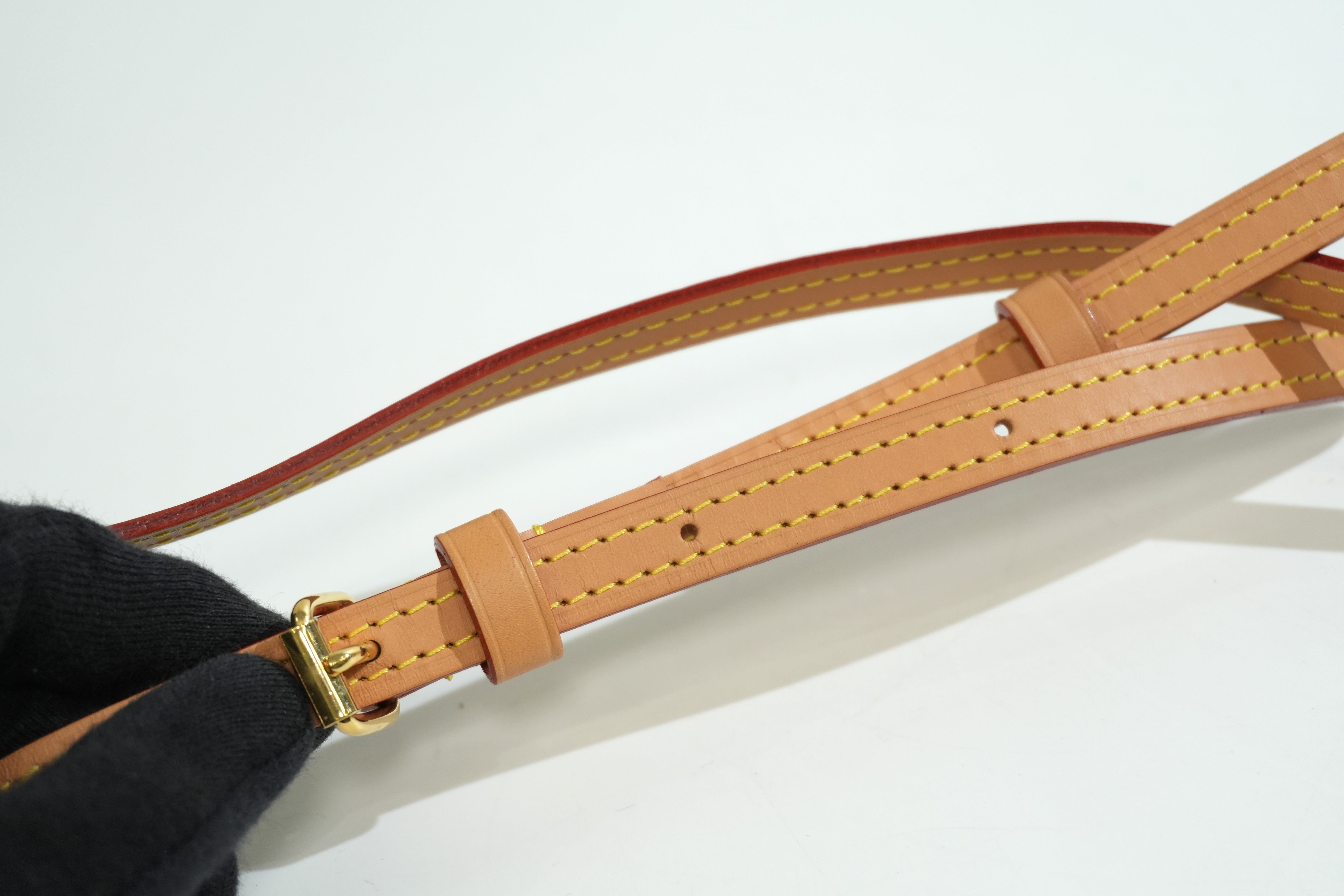 Pre-owned Louis Vuitton Fold Me Pouch Crossbody Bag