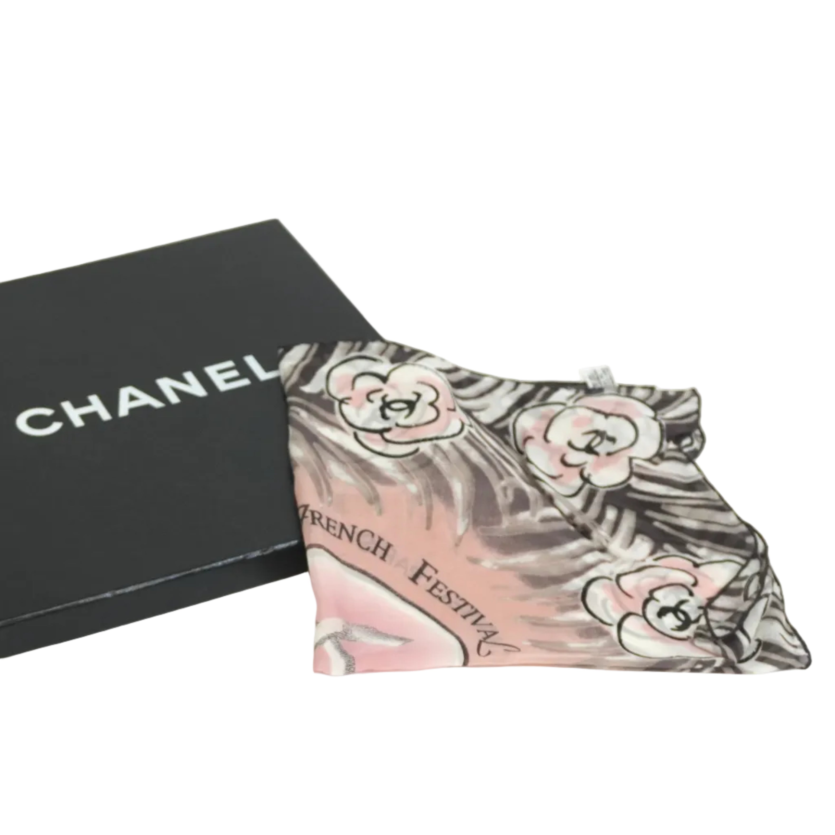 Pre-owned Chanel Silk Scarf Black and Pink