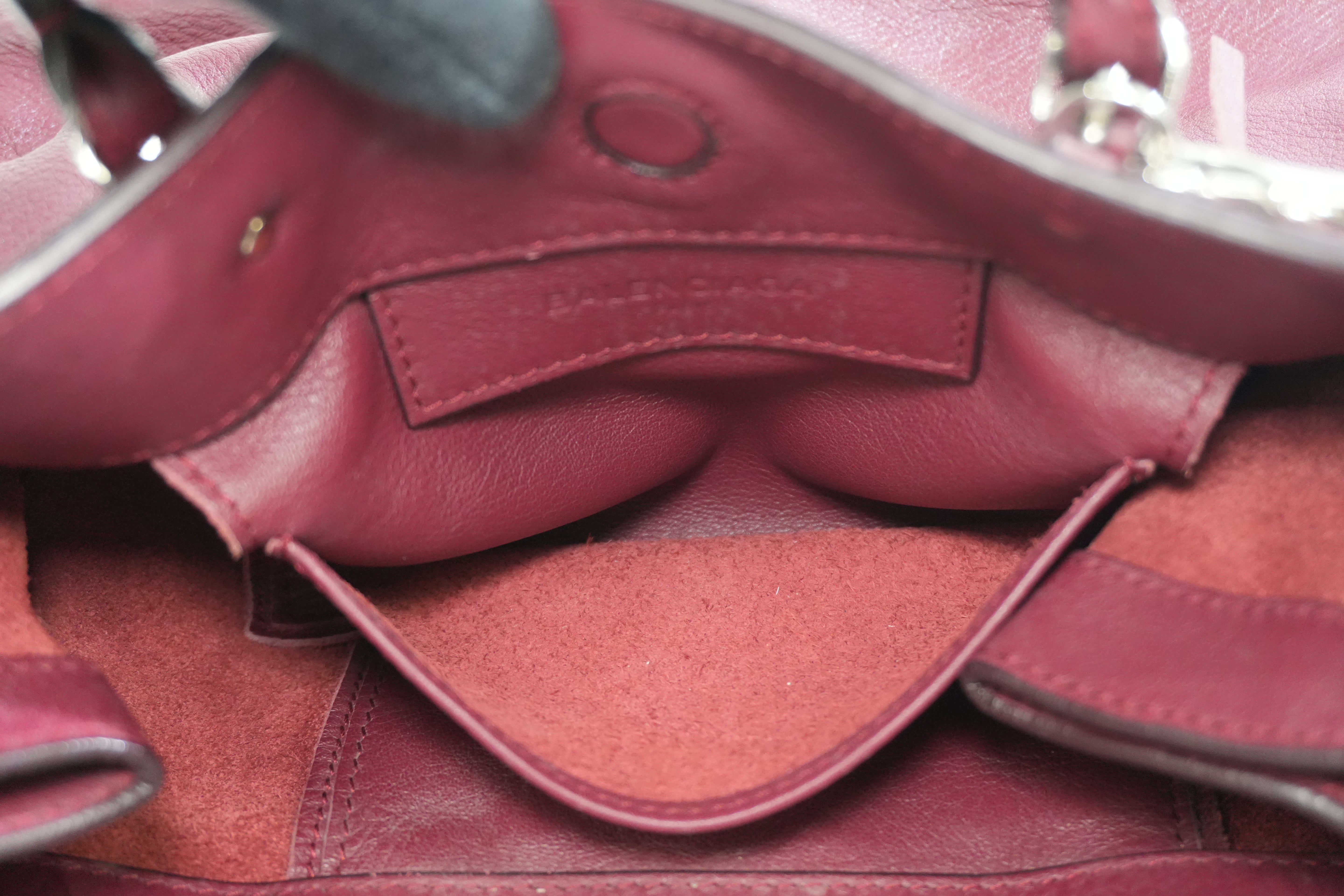 Pre-owned Balenciaga Papier A6 Zip Handbag Red