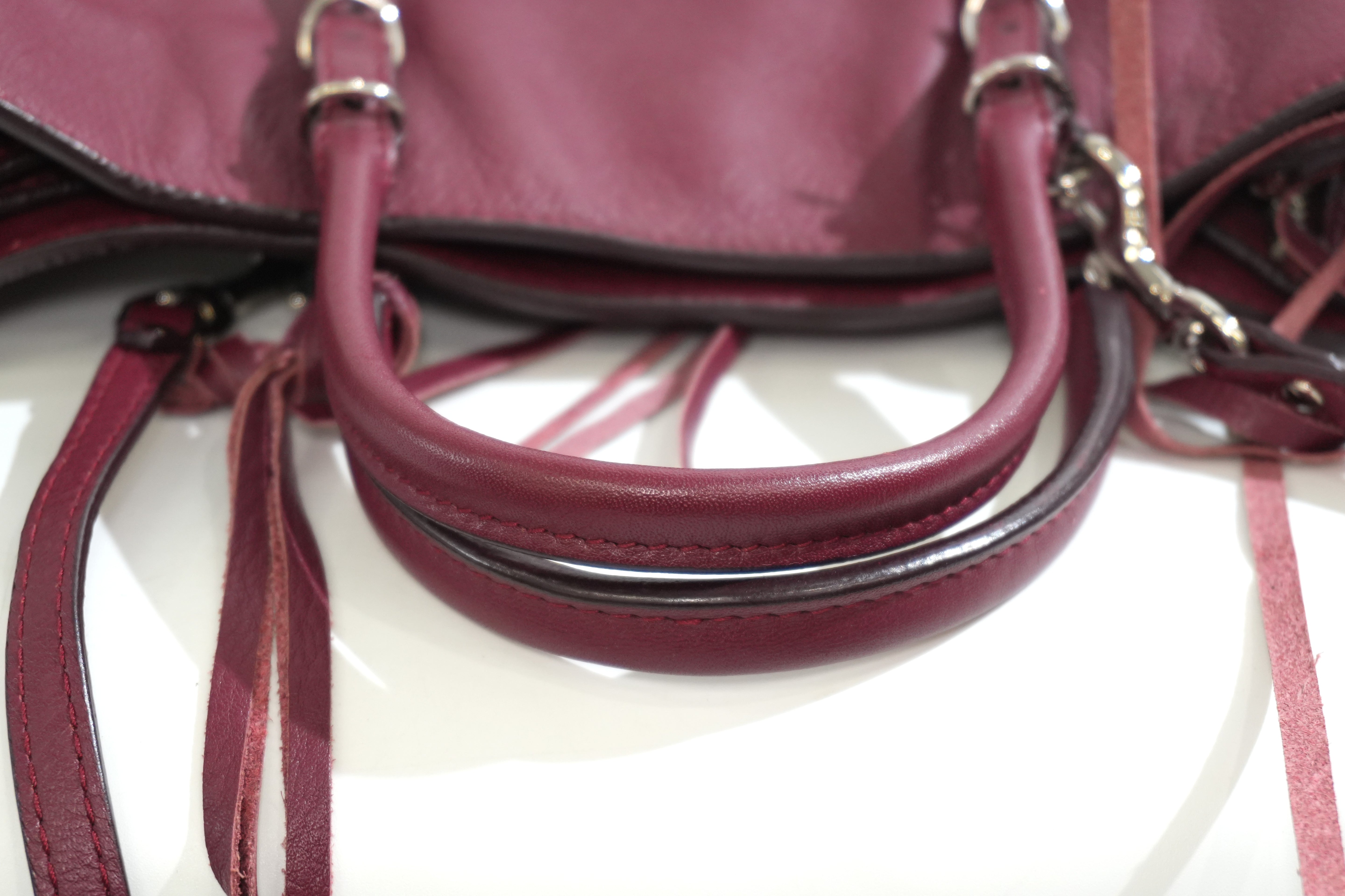 Pre-owned Balenciaga Papier A6 Zip Handbag Red