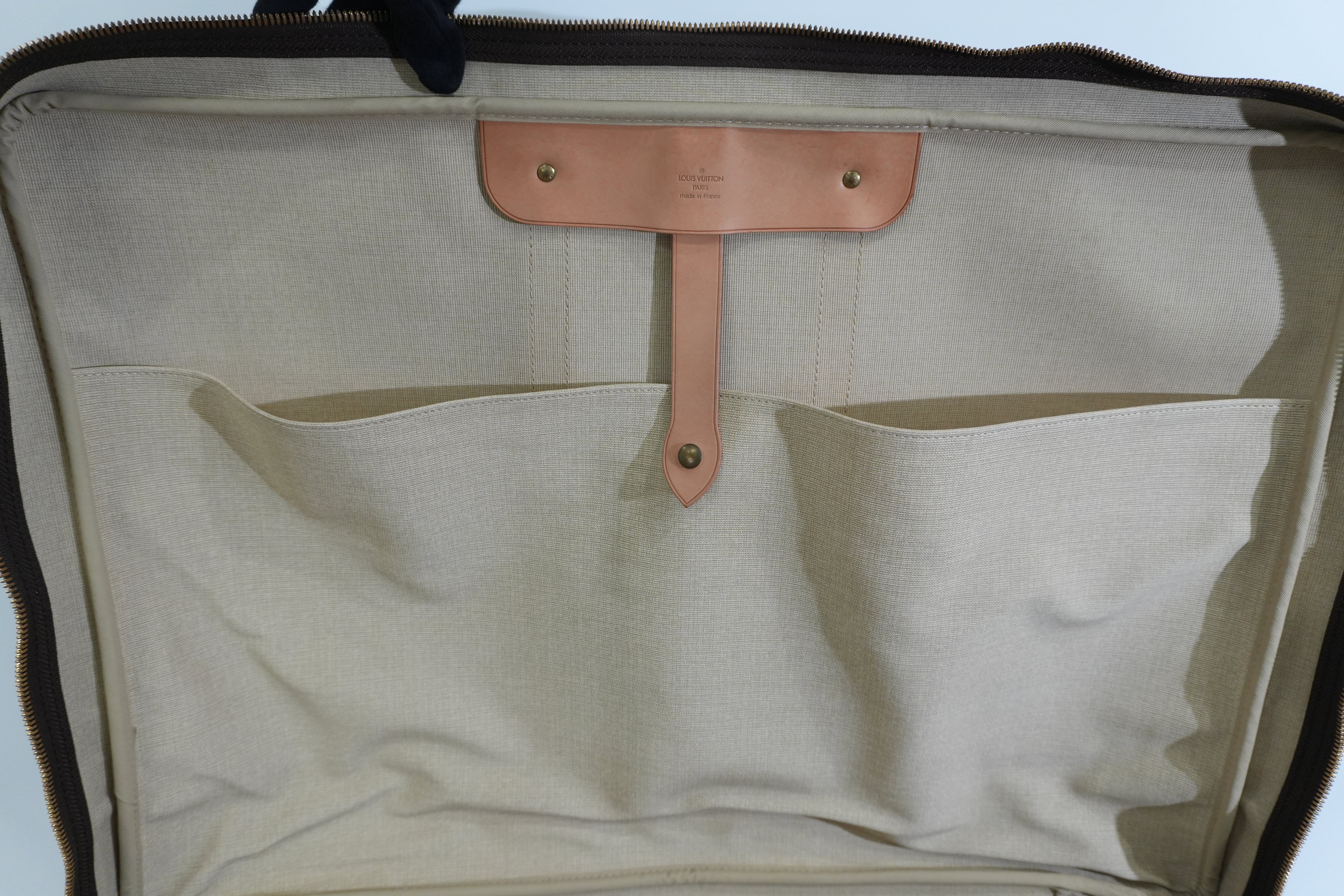 Pre-owned Louis Vuitton Monogram Sirius Travel Bag