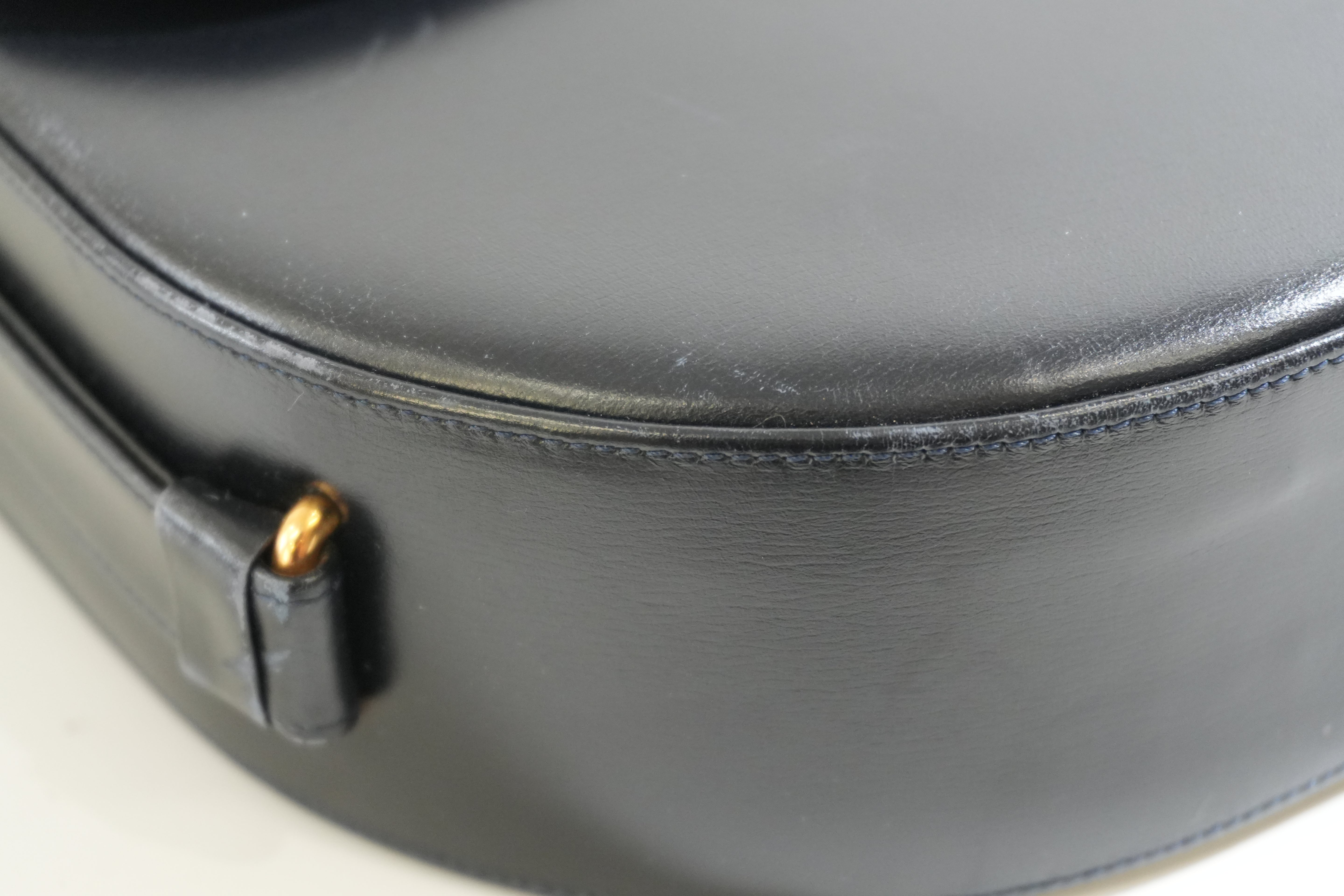 Pre-owned Cartier Sapphire Shoulder Bag Black