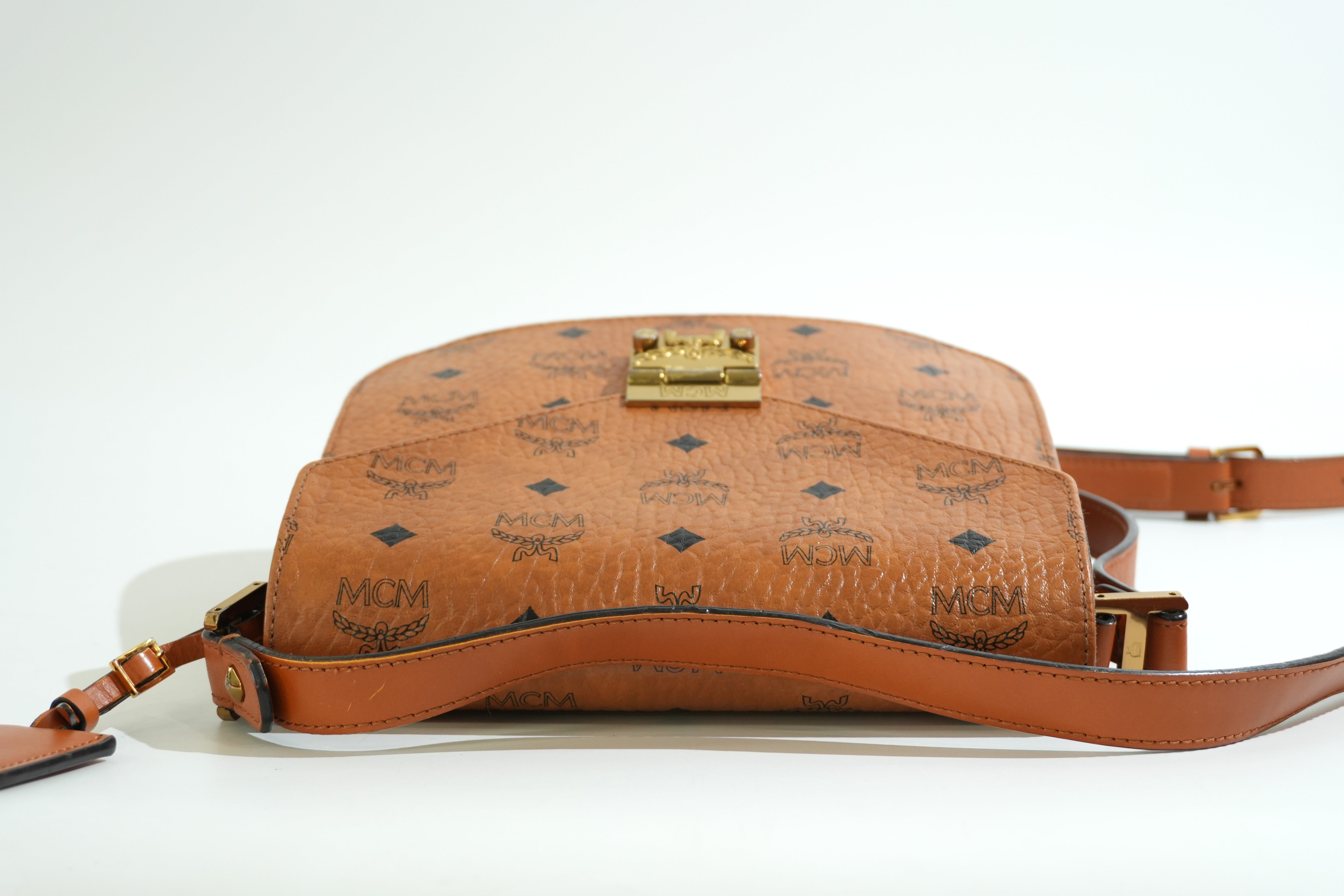 Pre-owned MCM Crossbody Bag Cognac