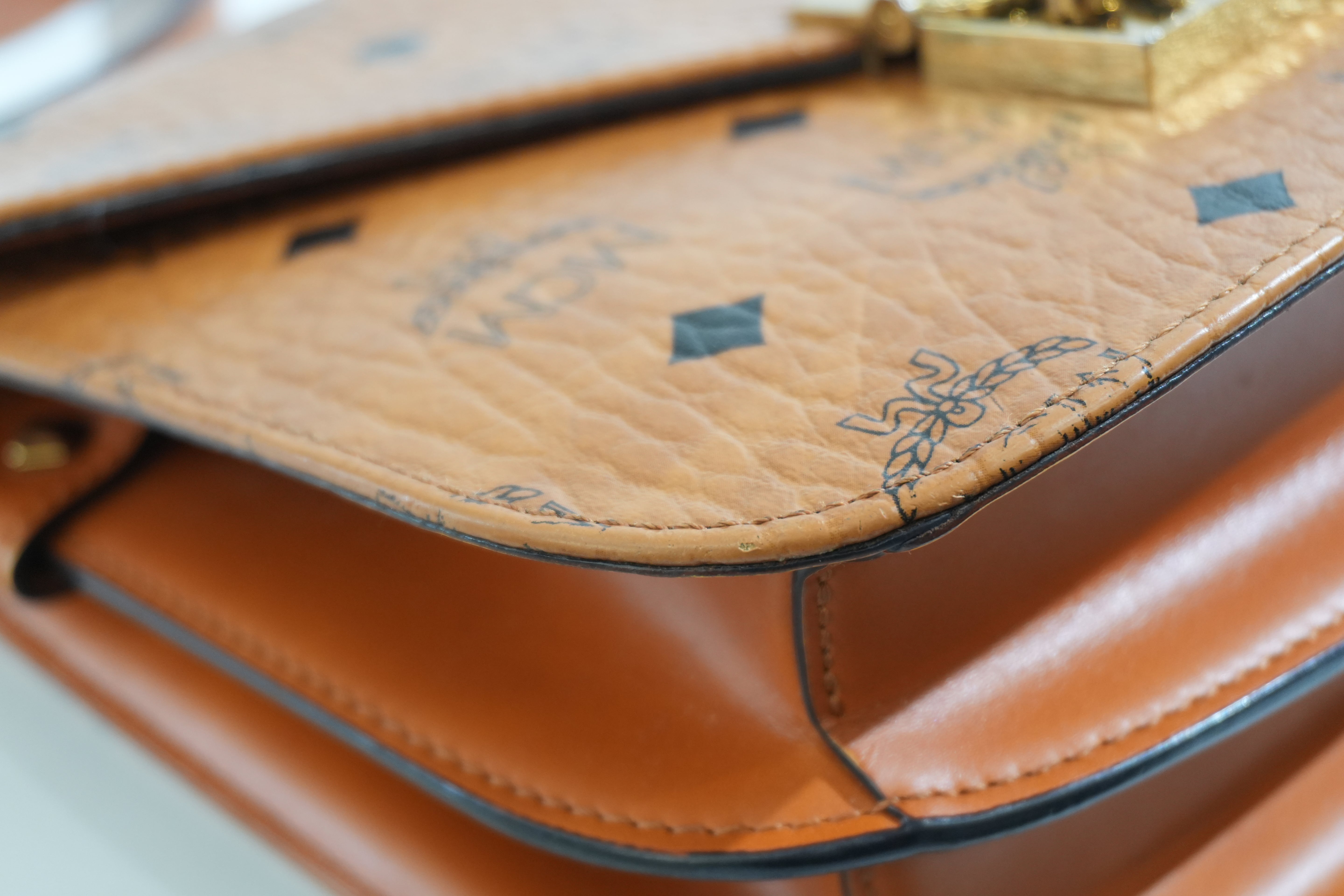 Pre-owned MCM Crossbody Bag Cognac