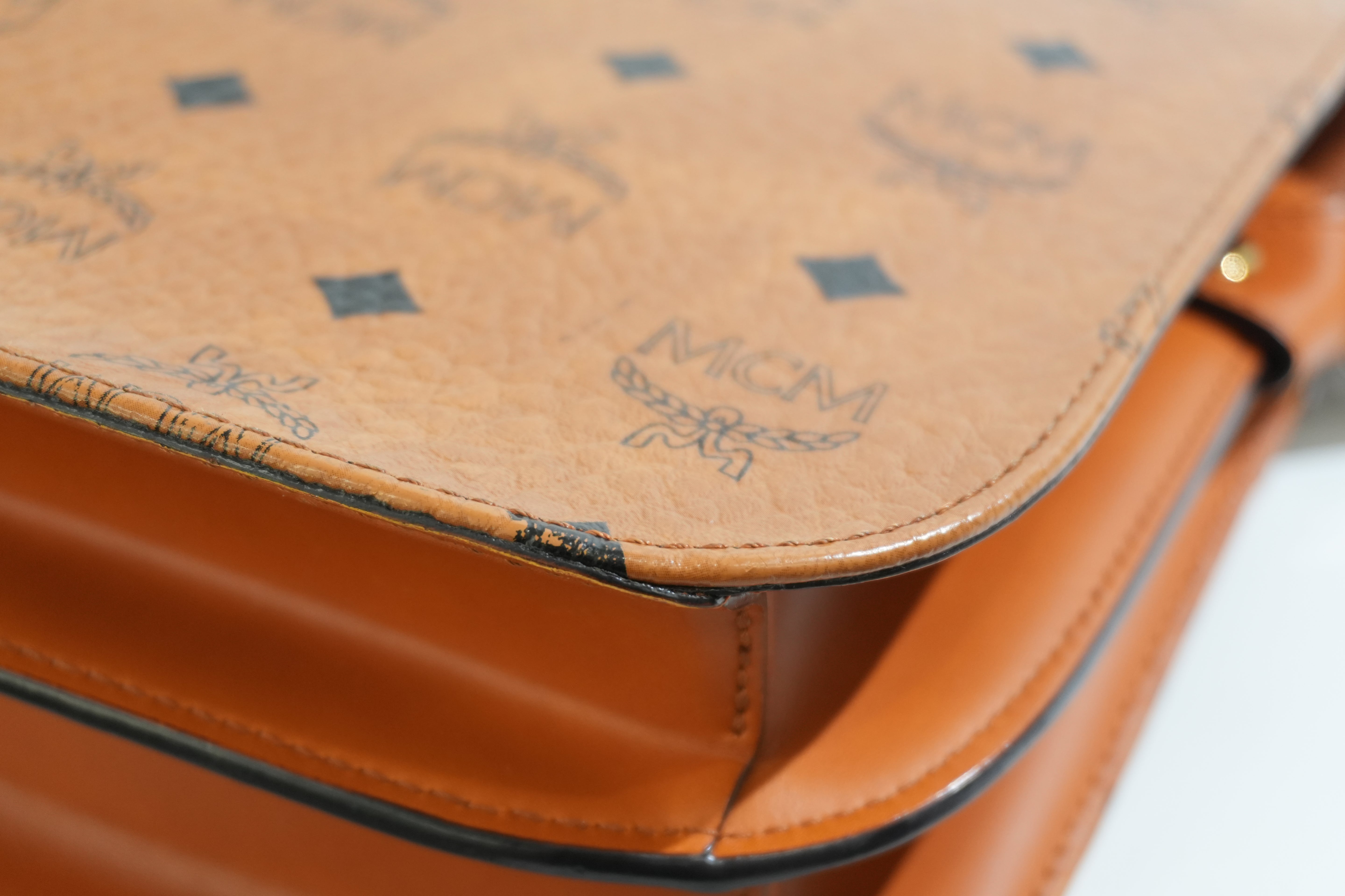 Pre-owned MCM Crossbody Bag Cognac