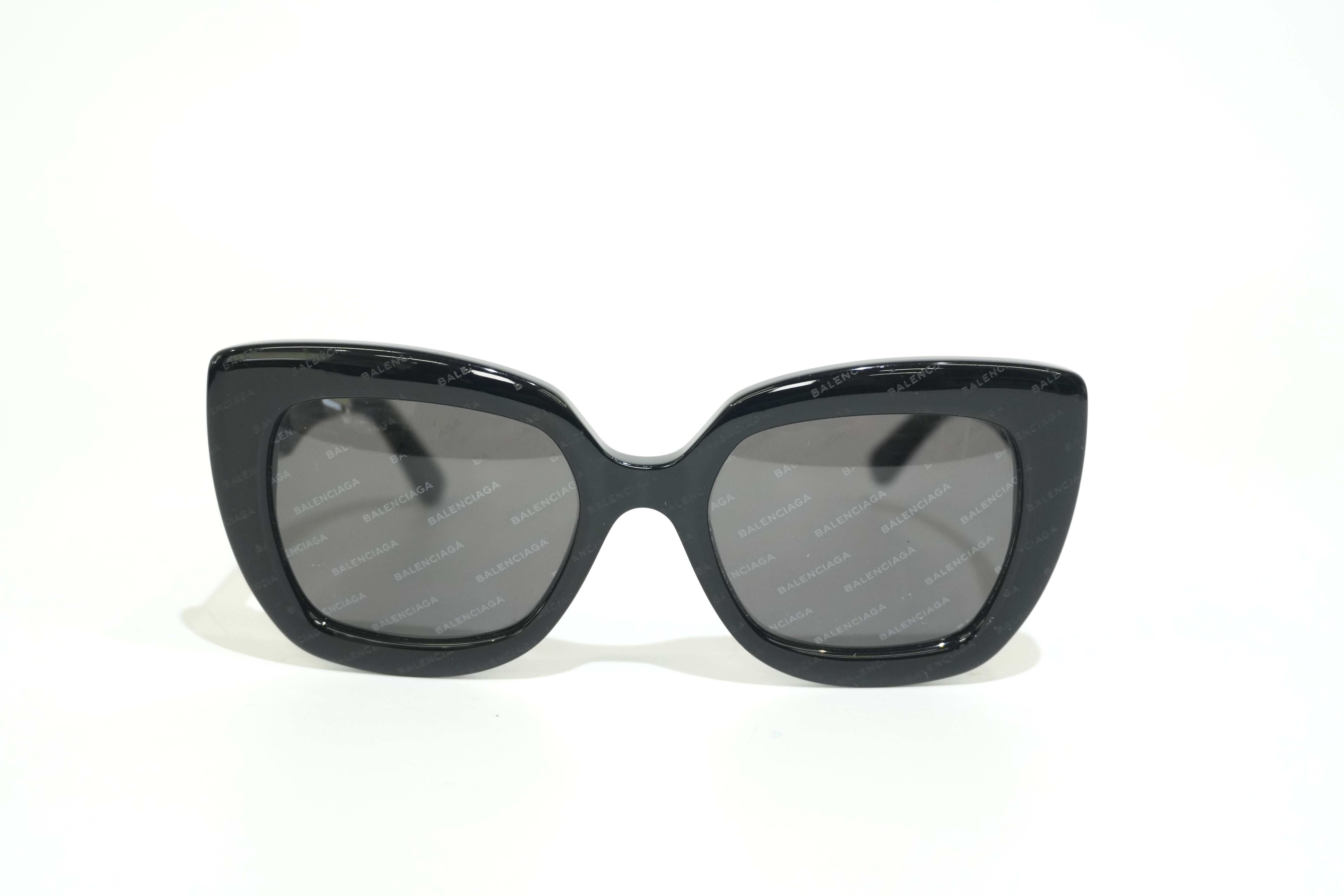 Pre-owned Balenciaga Sunglasses Black
