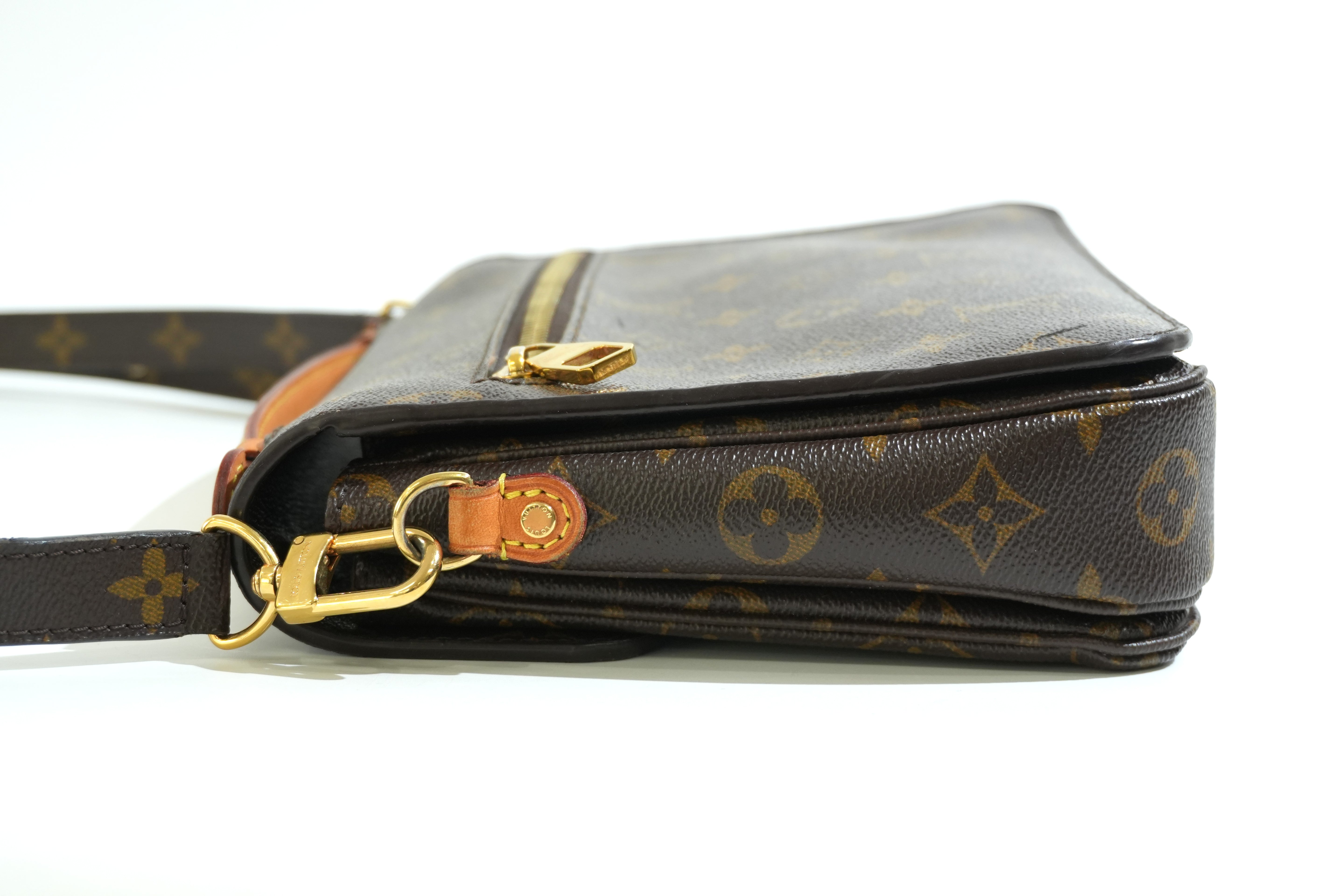 Pre-owned Louis Vuitton Monogram Metis Crossbody Bag