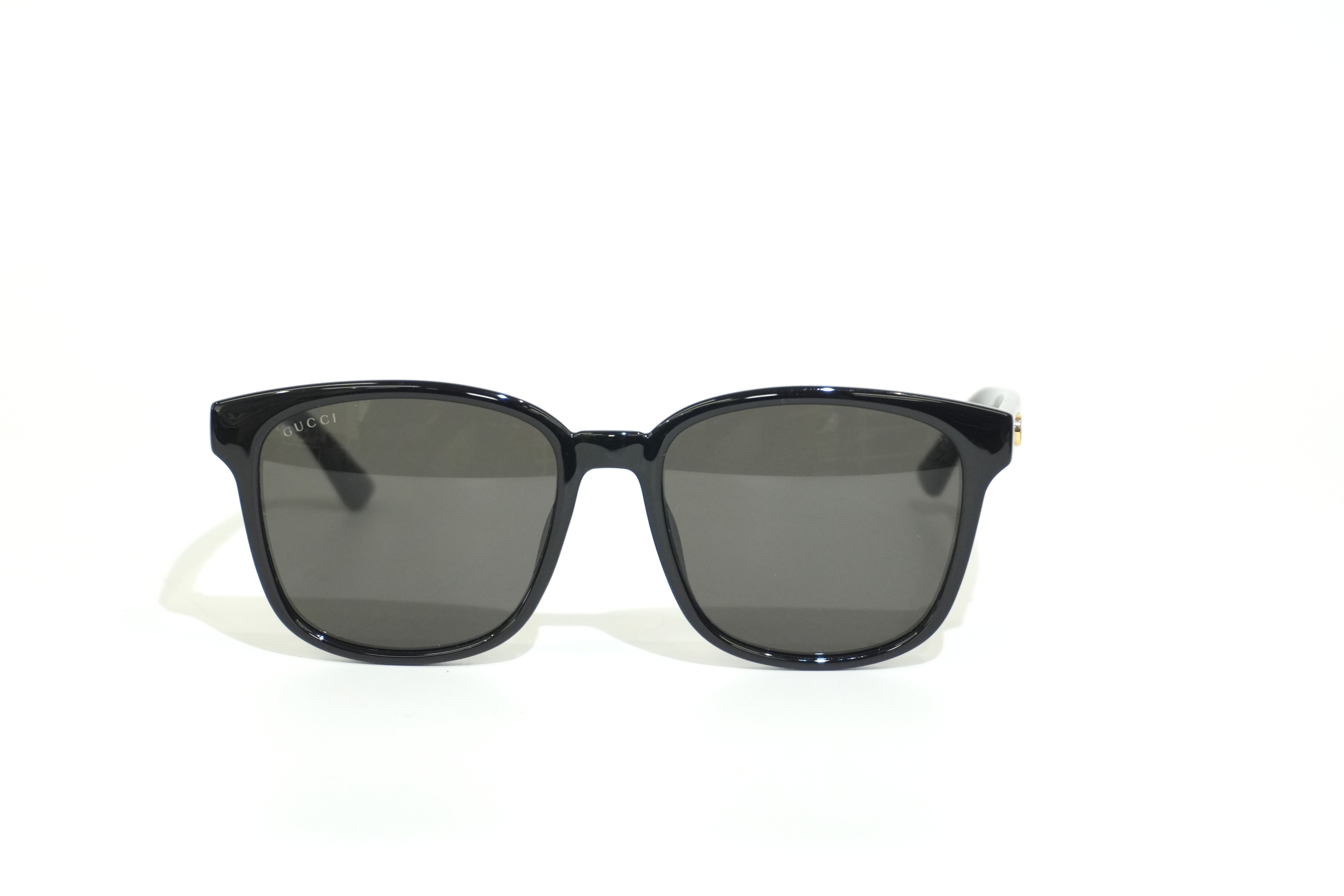 Pre-owned Gucci Sunglasses Black