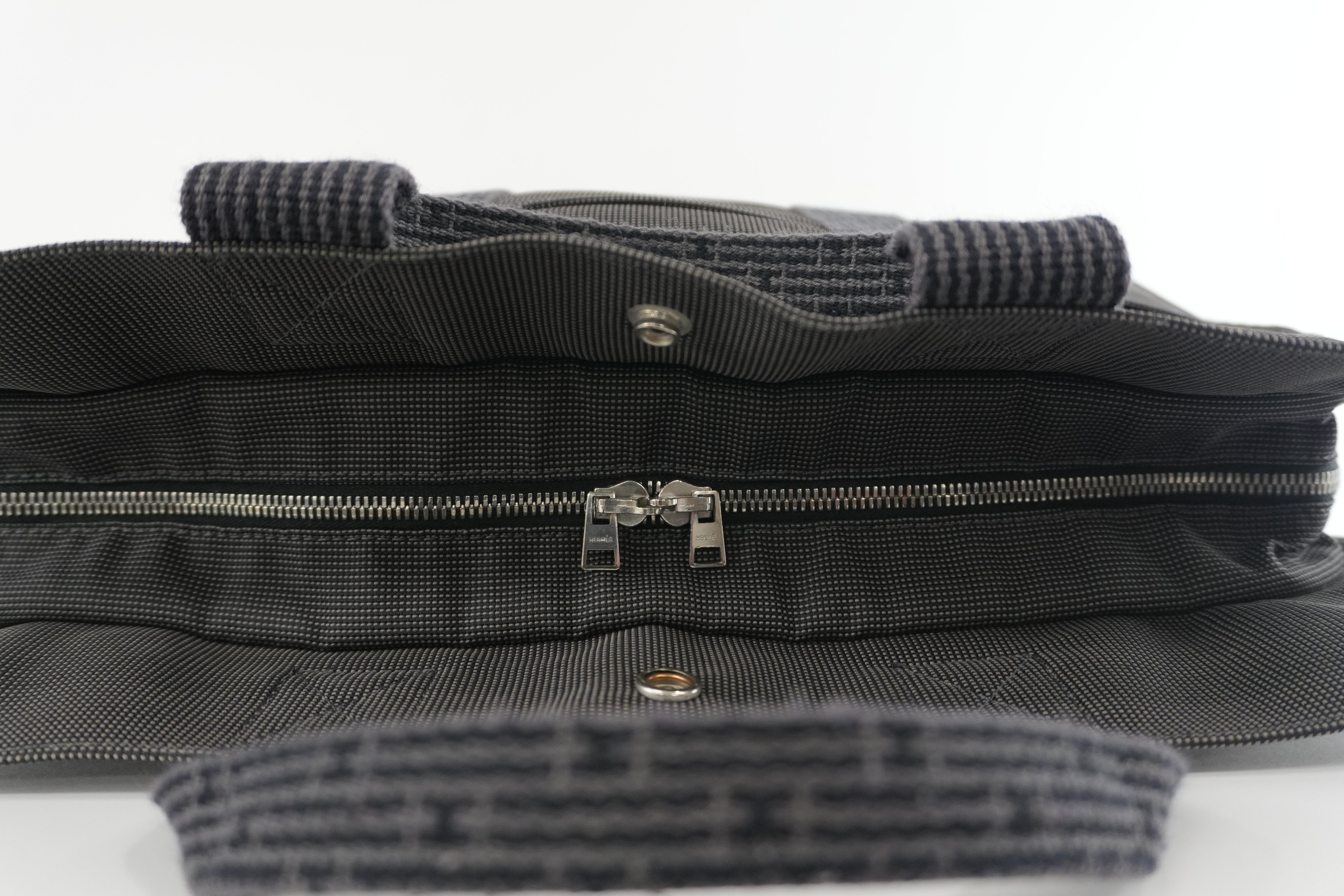 Hermes Herline MM Canvas Used