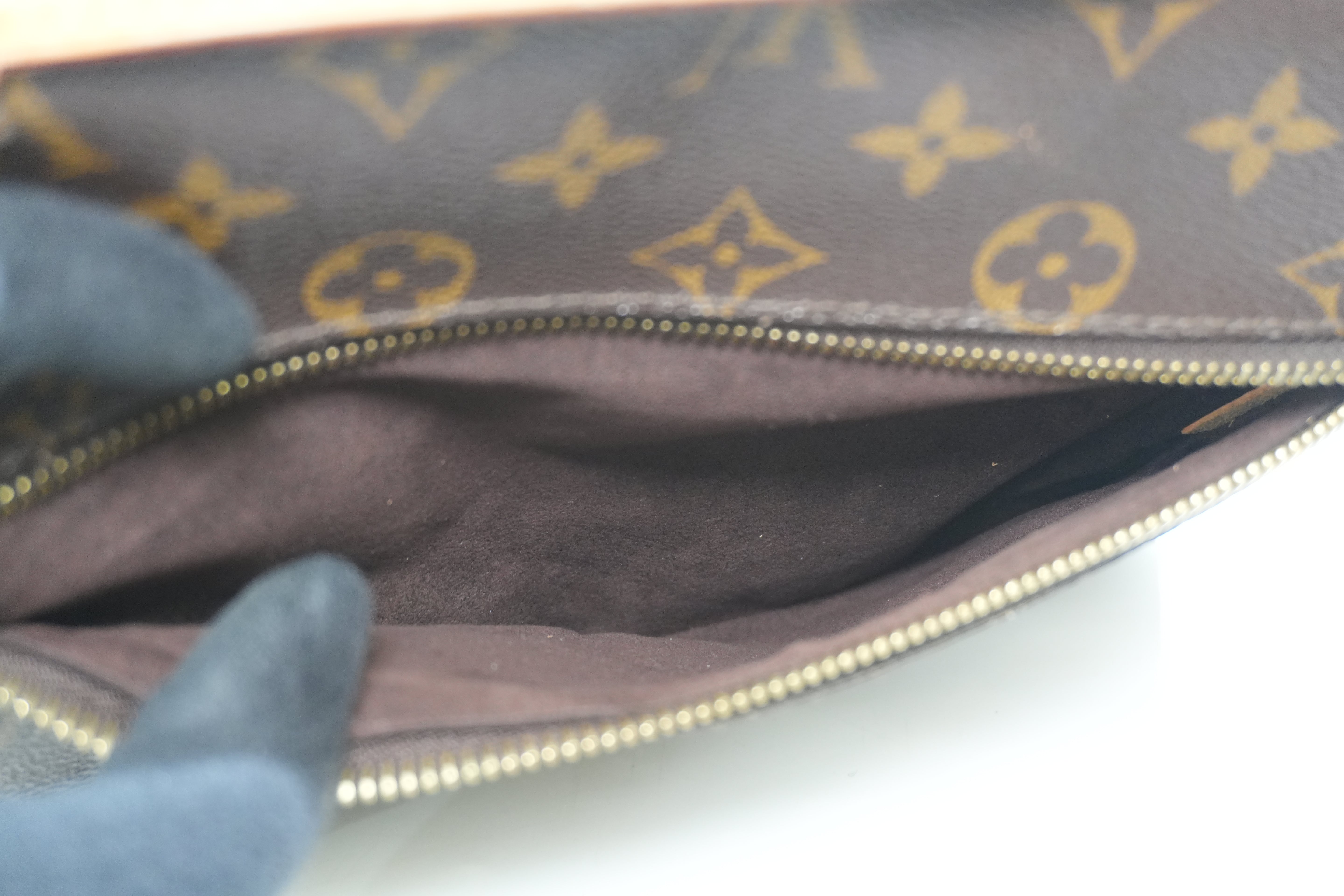 Pre-owned Louis Vuitton Monogram Metis Crossbody Bag