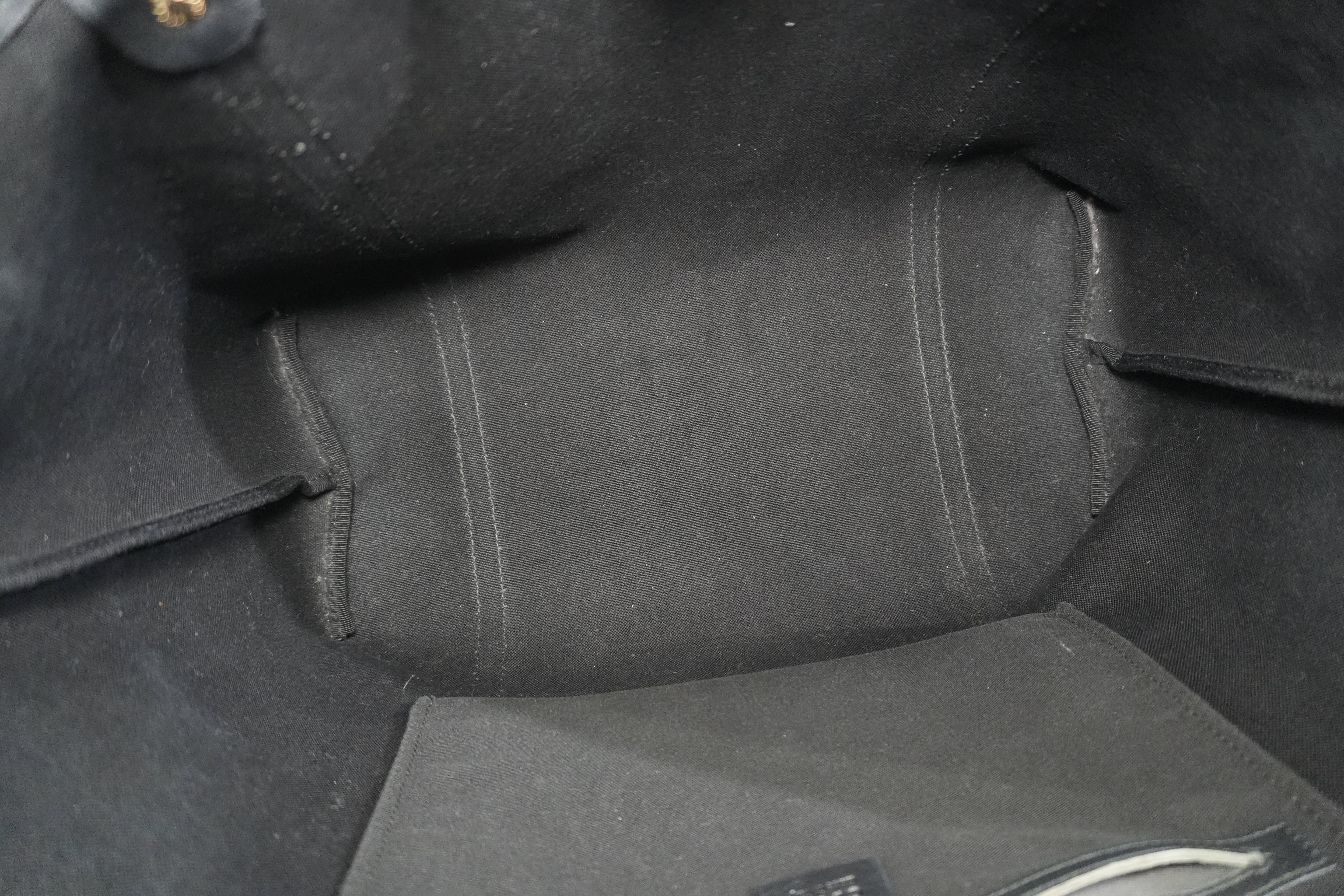 Pre-owned Gucci Joy Tote Bag Black and Silver