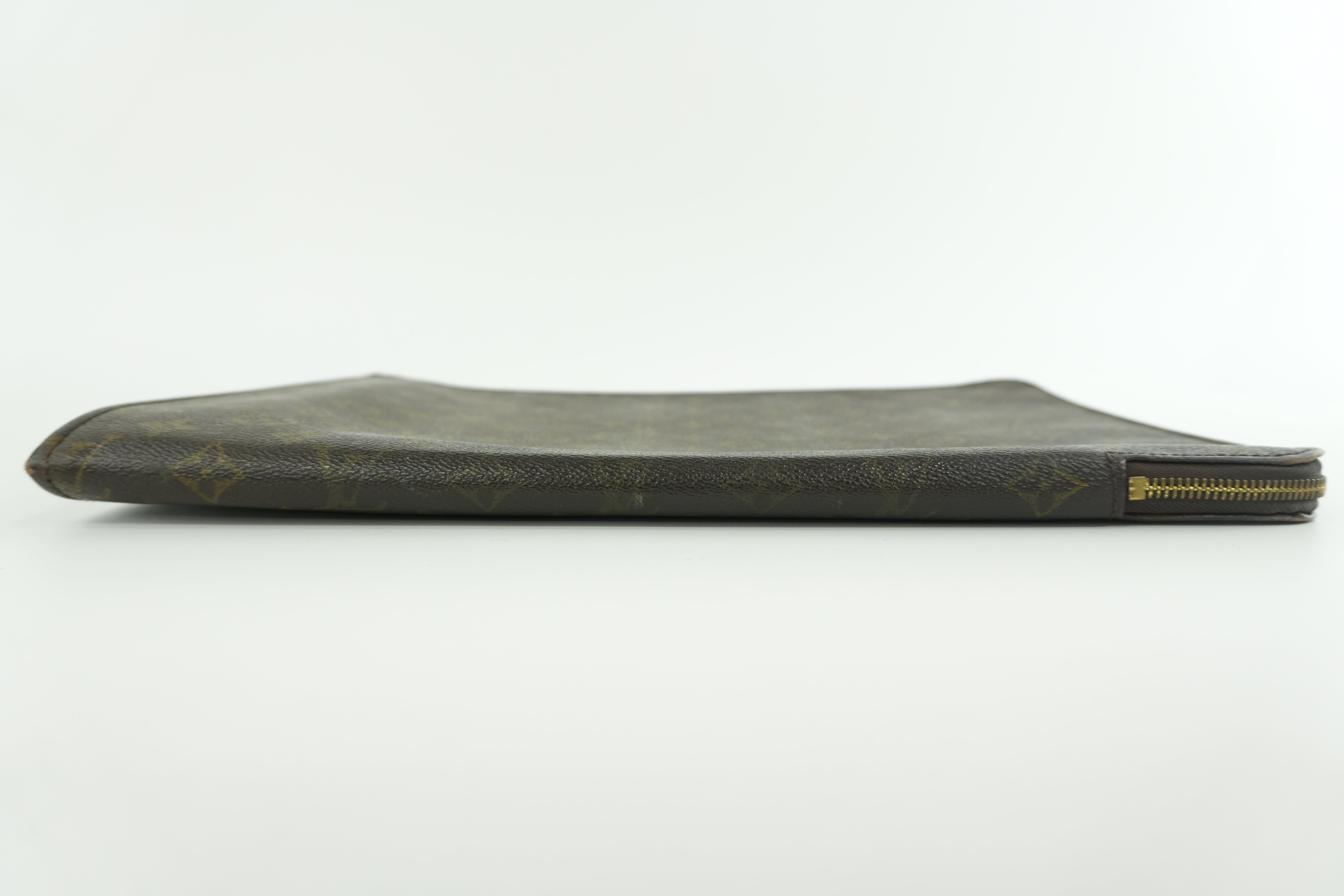 Louis Vuitton Monogram Pochette Document Used