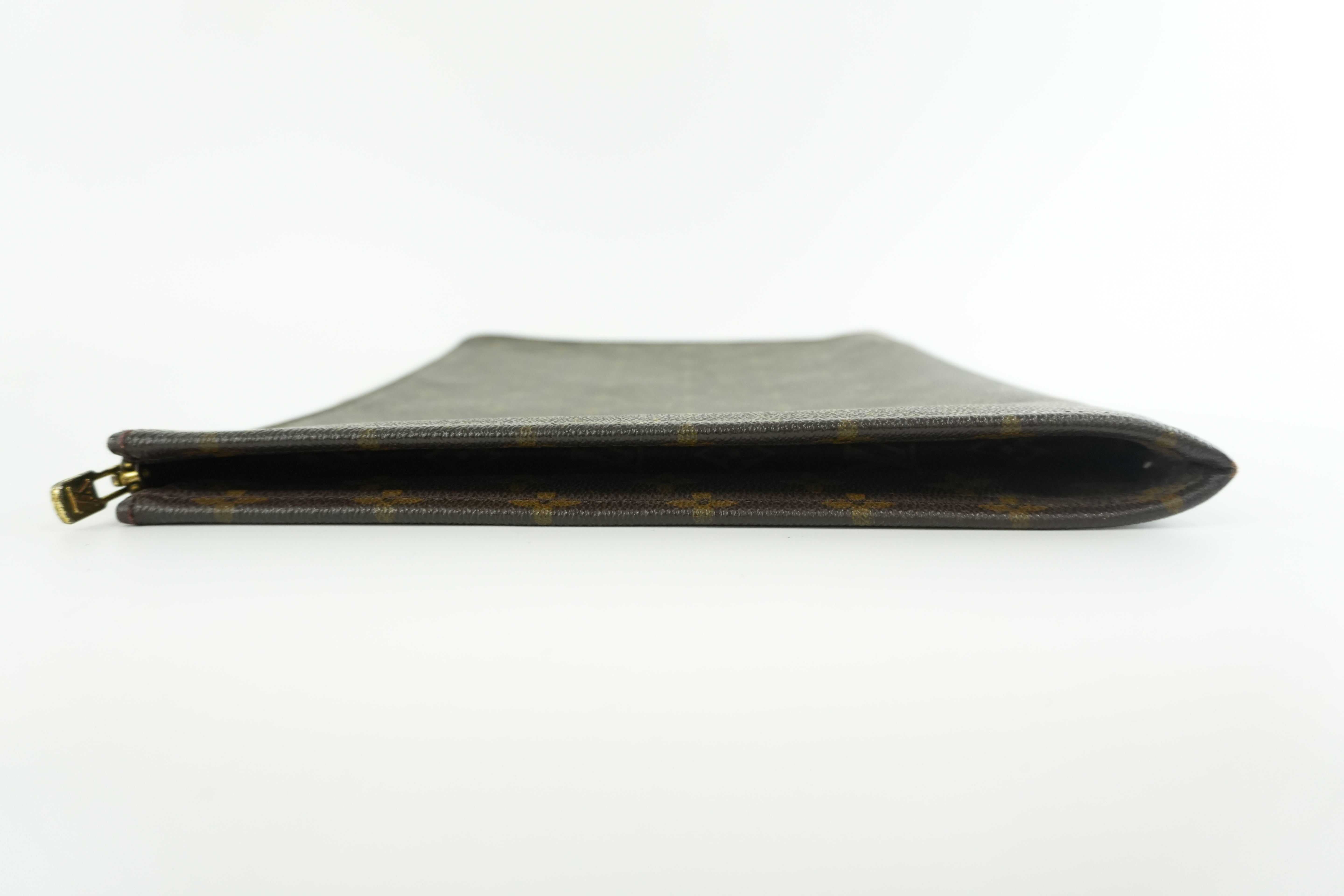 Louis Vuitton Monogram Pochette Document Used