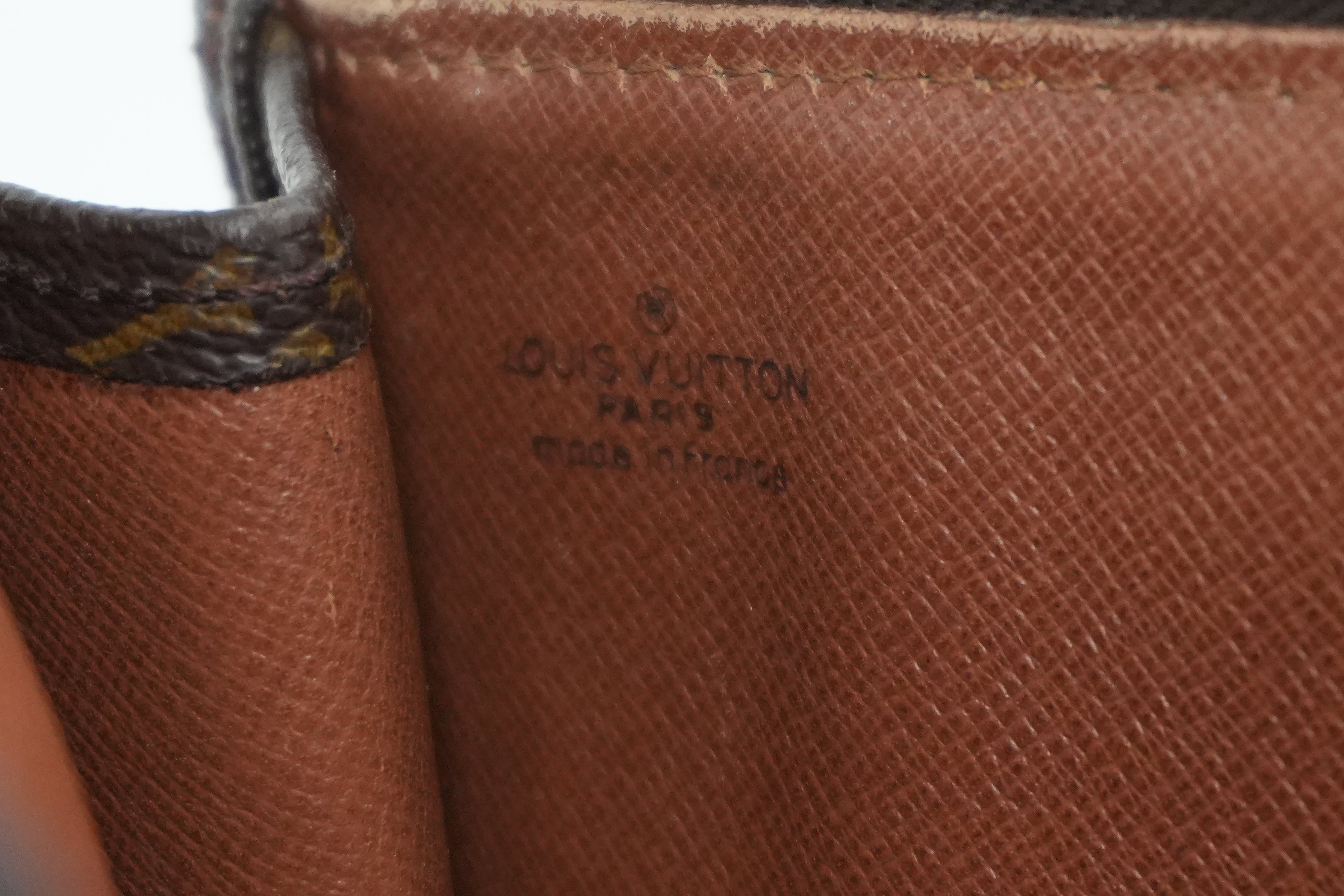 Louis Vuitton Monogram Pochette Document Used