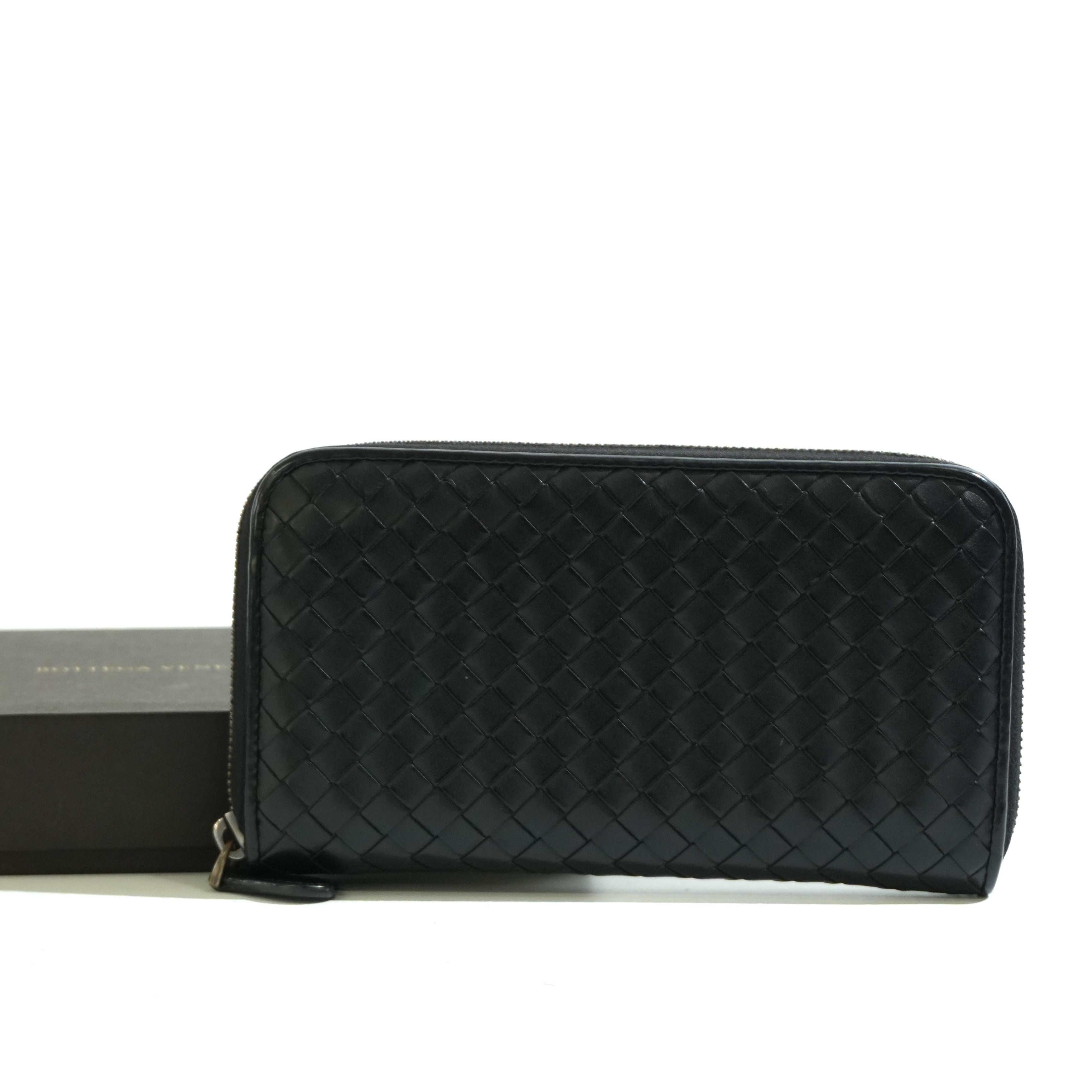 Pre-owned Bottega Intercciato Zippy Long Wallet Black