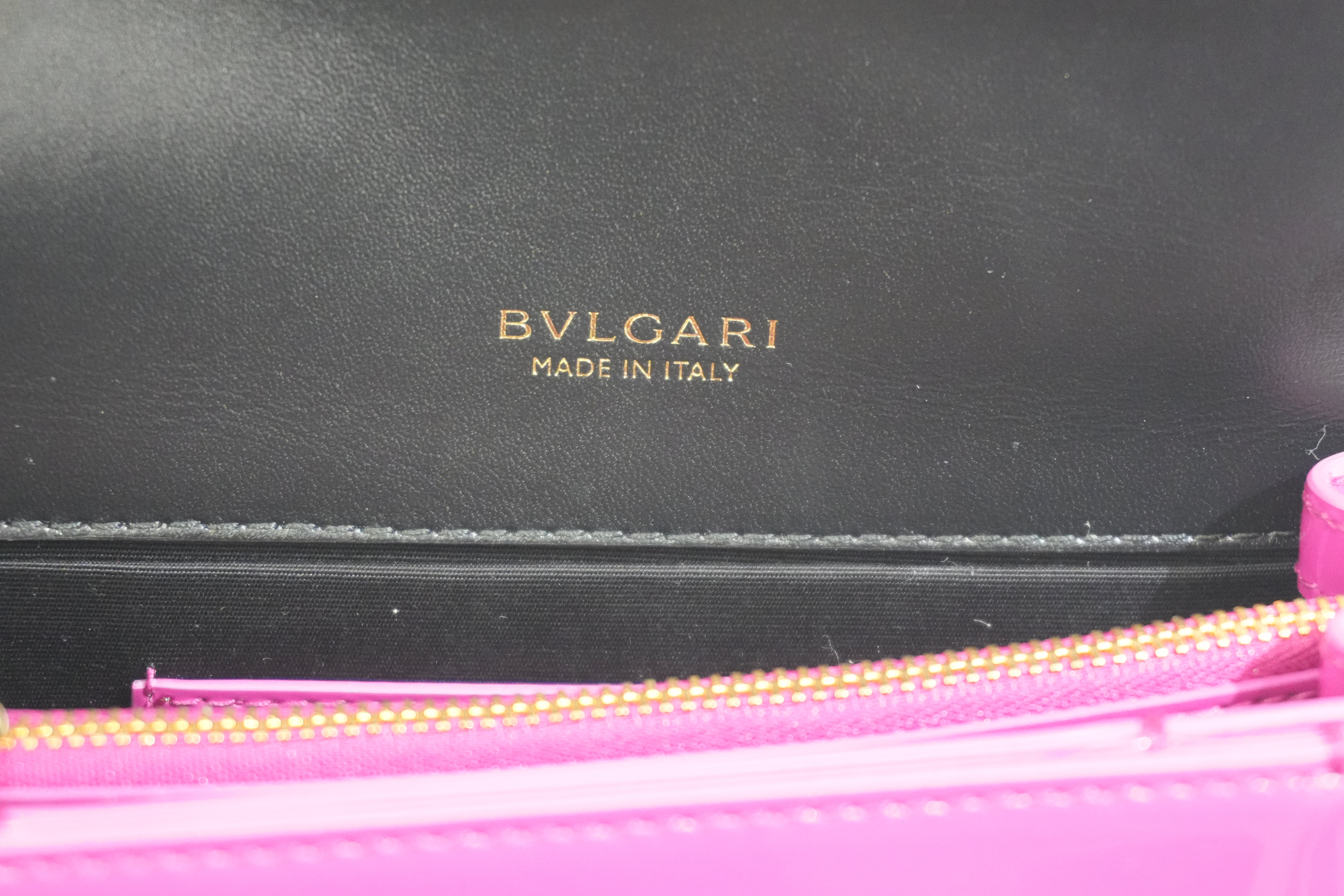 Pre-owned Bulgari Patent Serpenti Two Way Shoulder Bag Pink