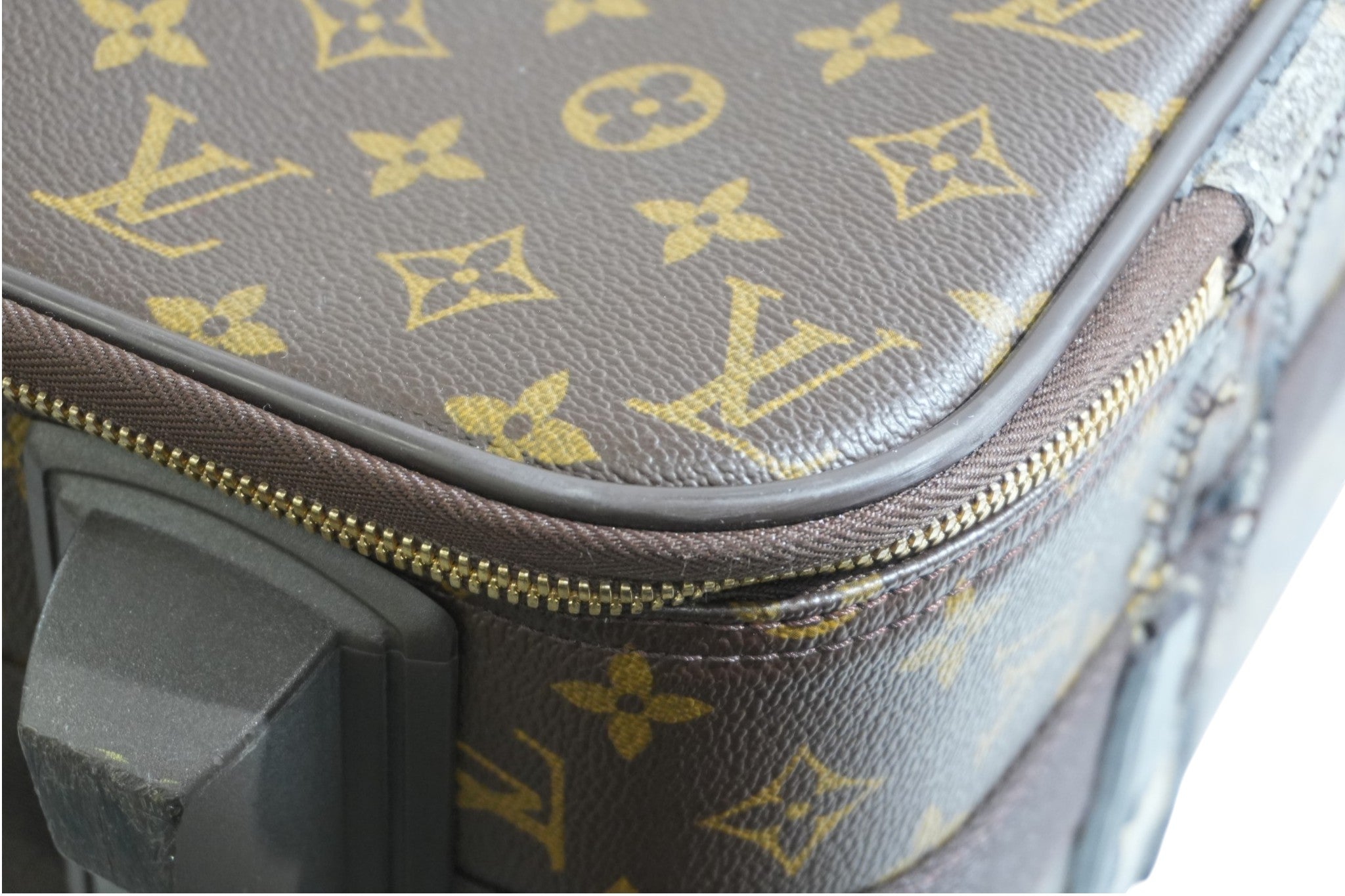 Louis Vuitton Monogram Pegasus 55 Rolling Luggage