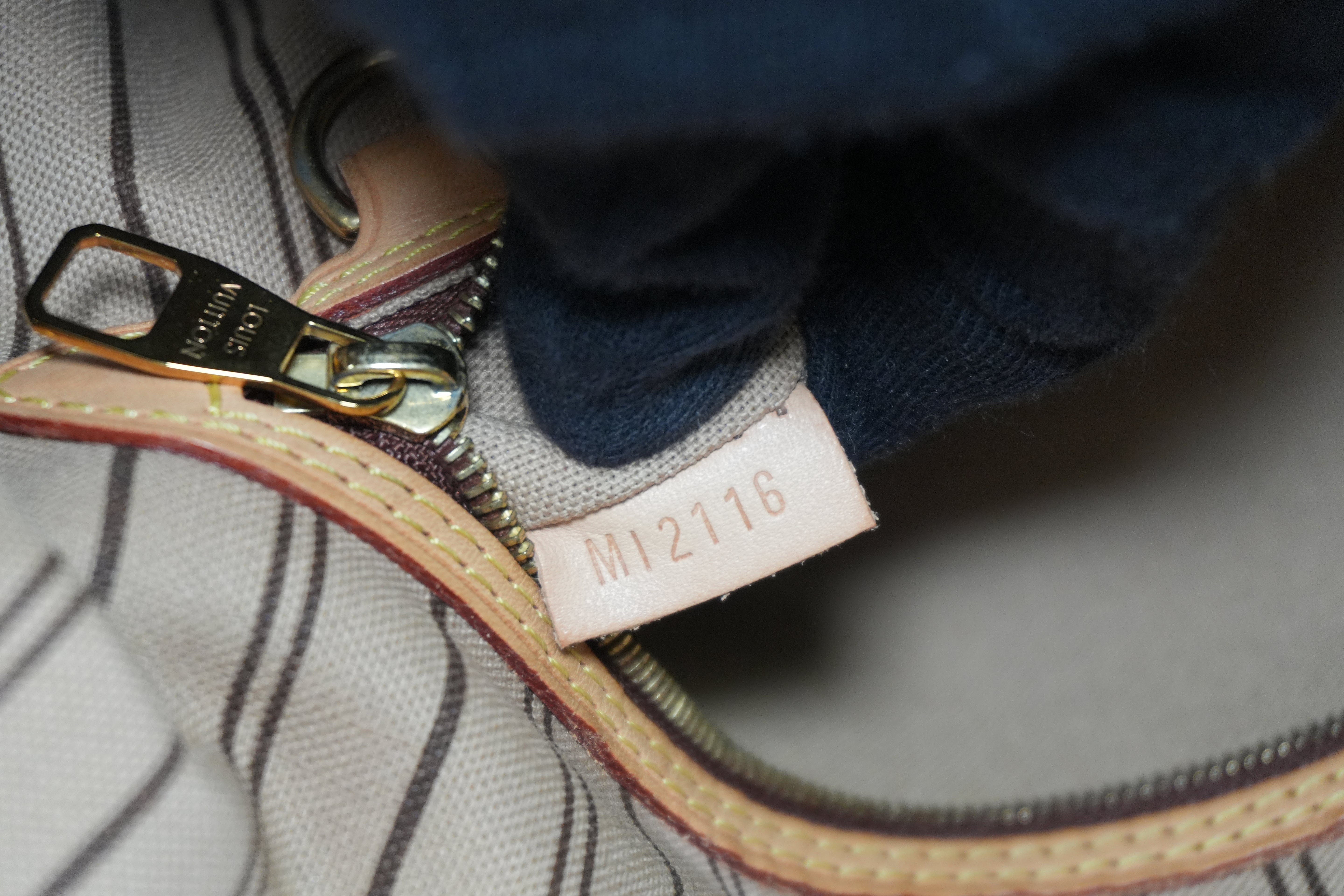 Pre-owned Louis Vuitton Monogram Delightful MM Tote Bag