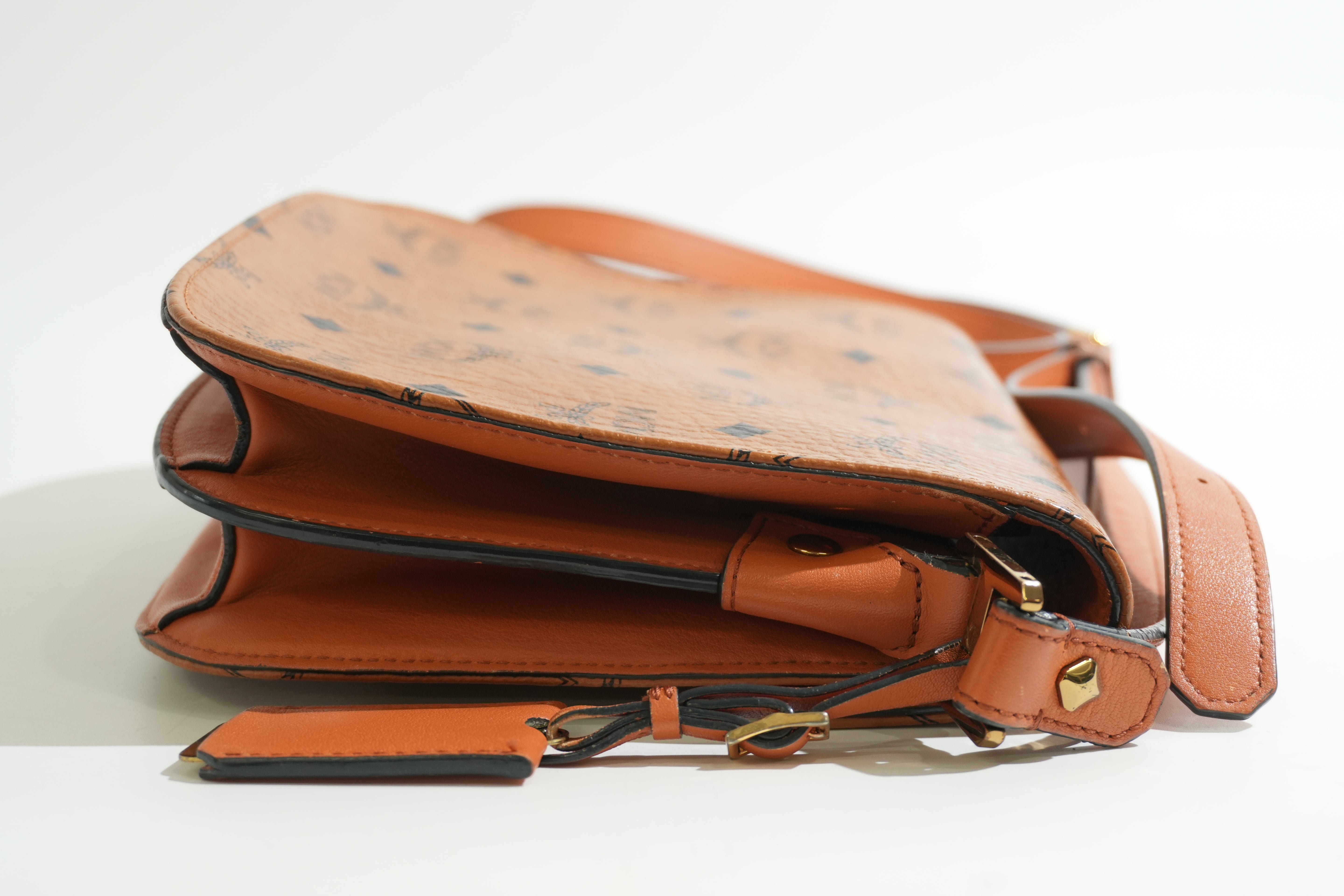 Pre-owned MCM Crossbody Bag Cognac