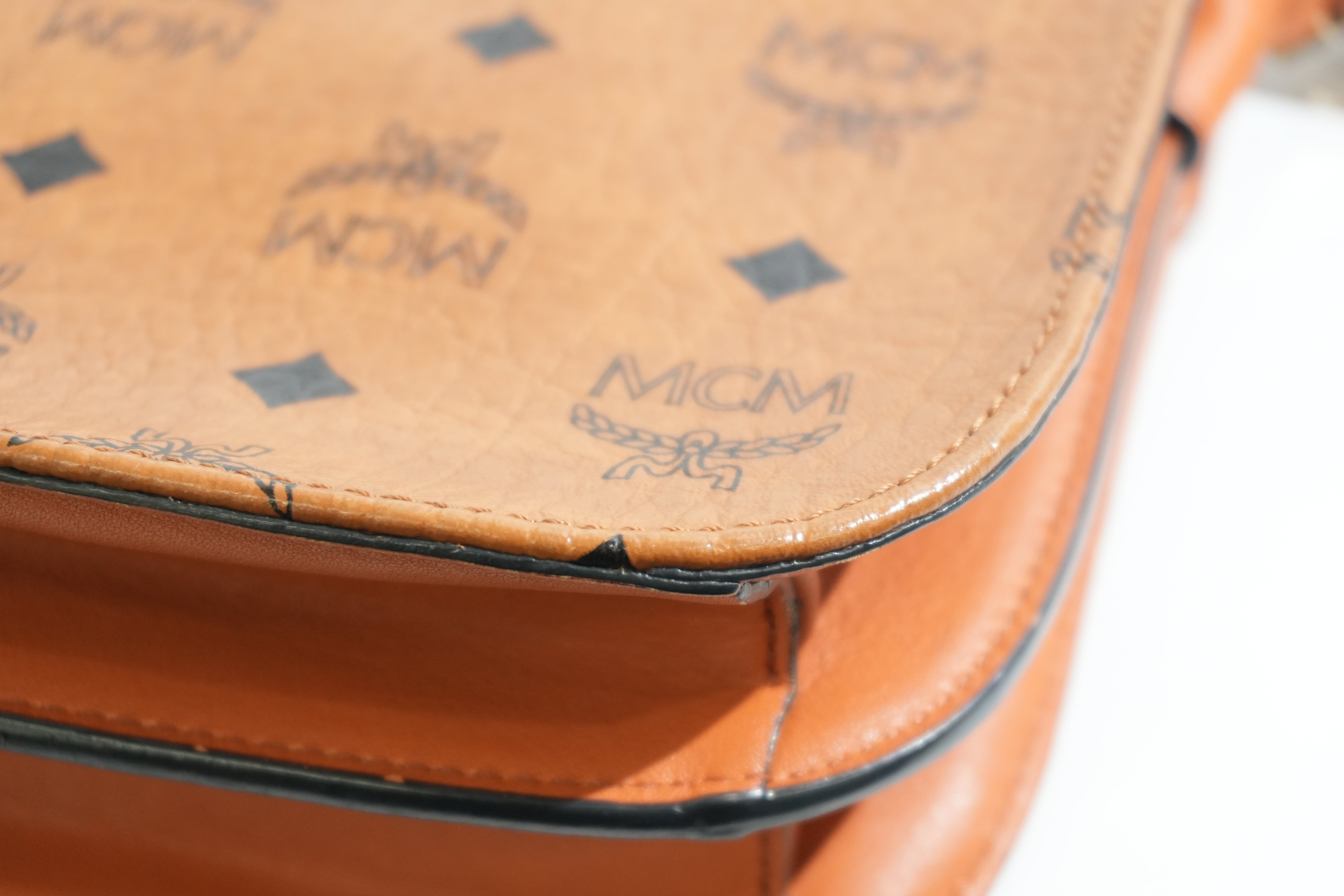 Pre-owned MCM Crossbody Bag Cognac
