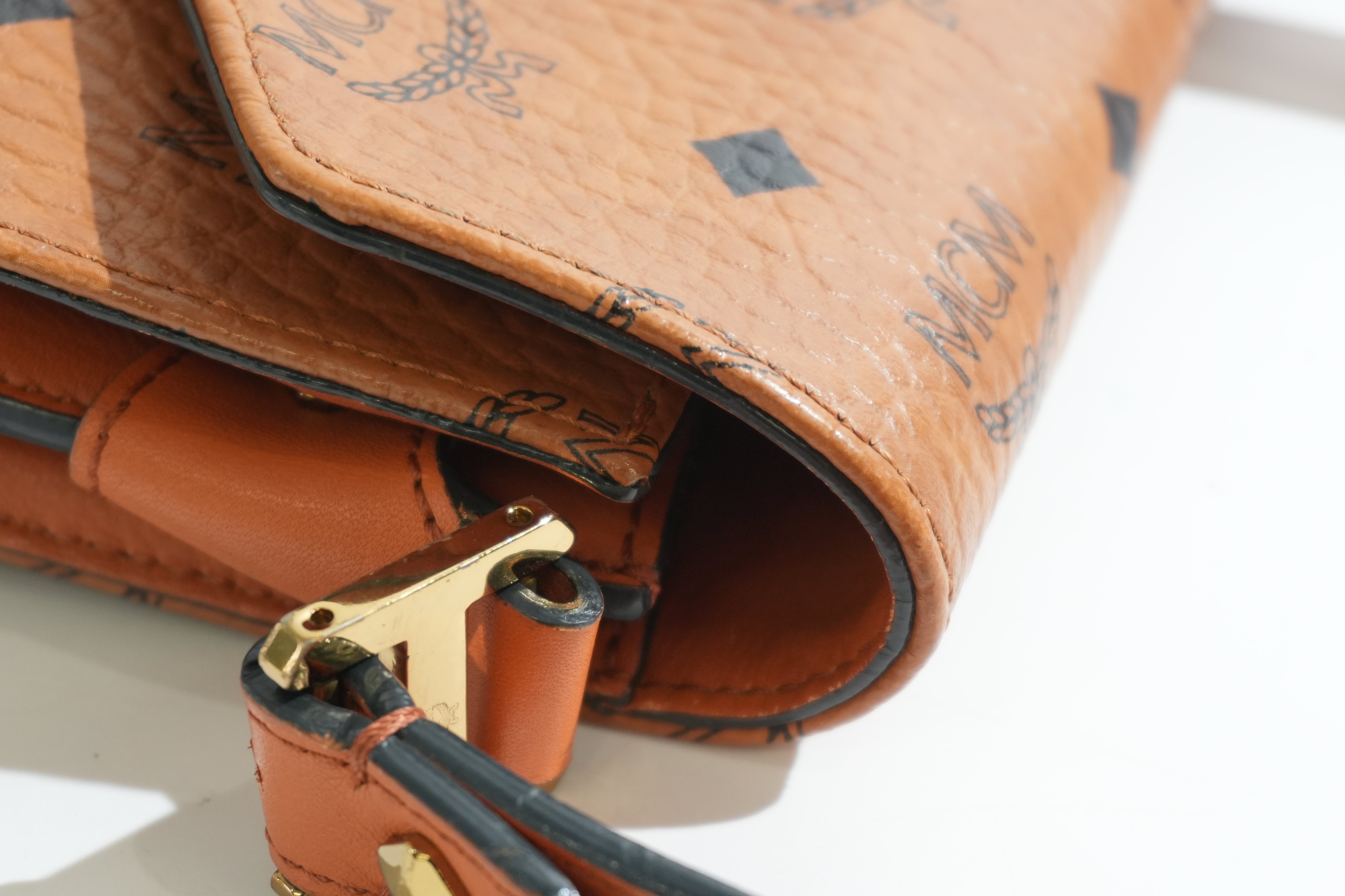 Pre-owned MCM Crossbody Bag Cognac