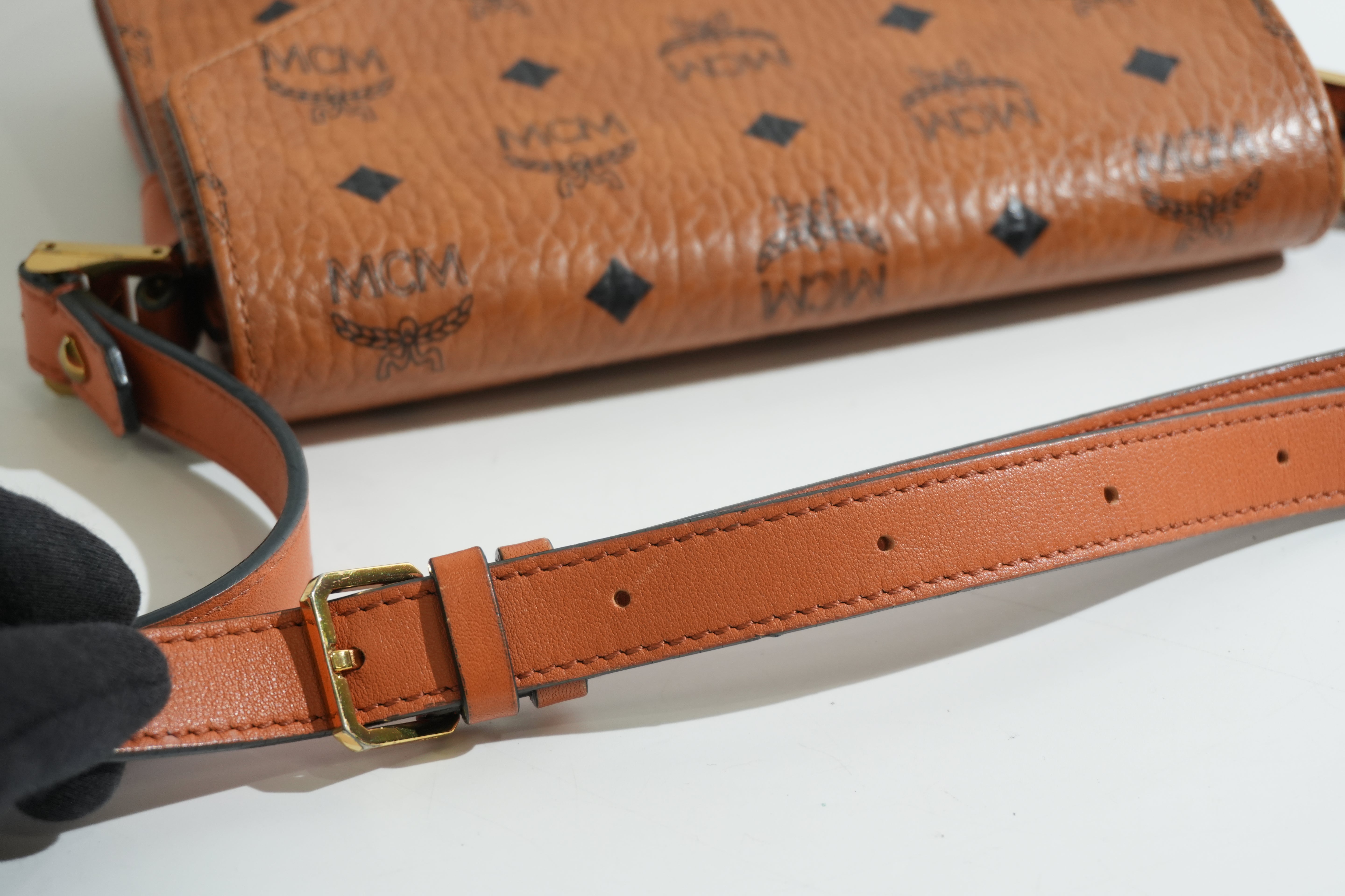 Pre-owned MCM Crossbody Bag Cognac