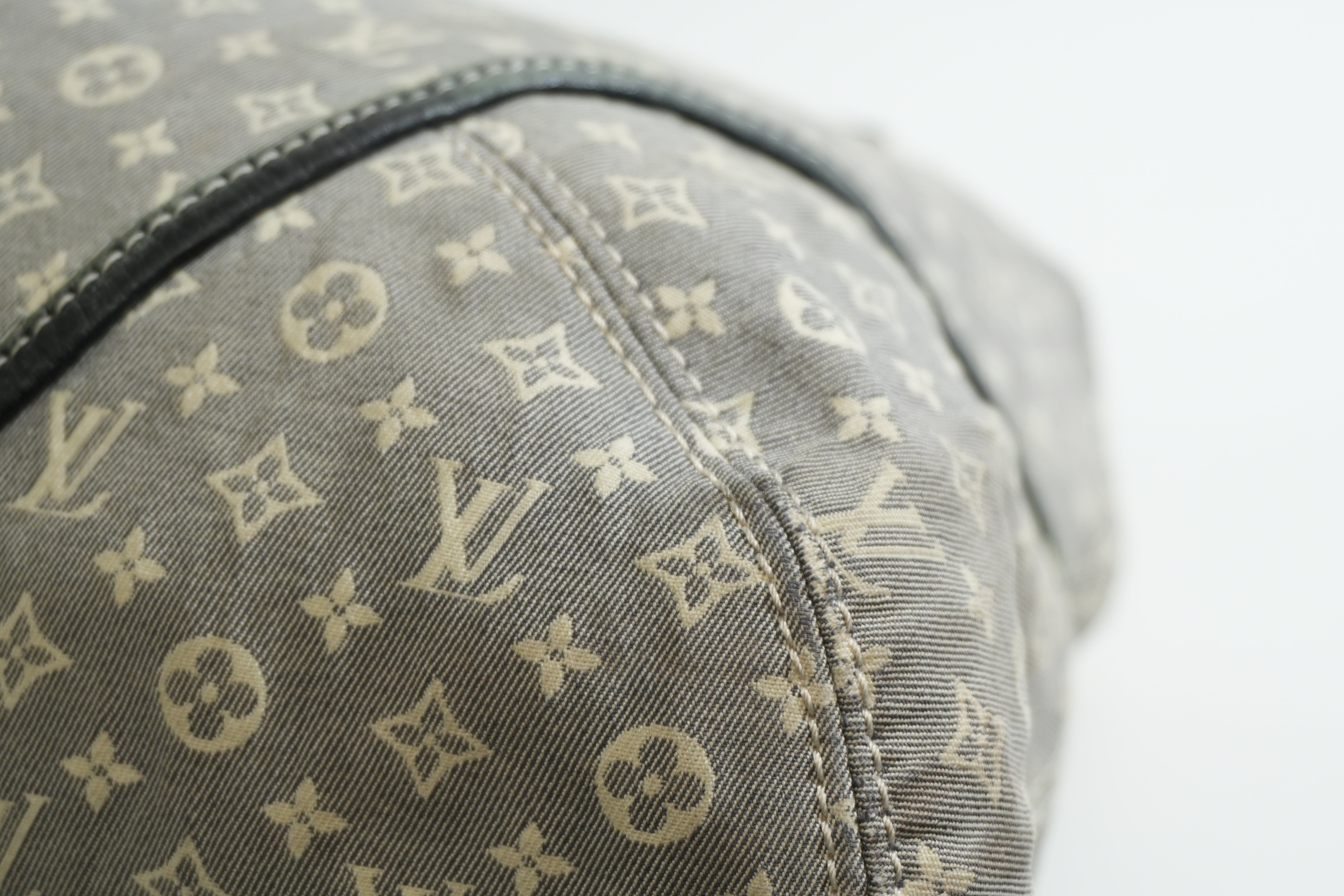 Pre-owned Louis Vuitton Encre Monogram Idylle Elegie Tote Bag Gray