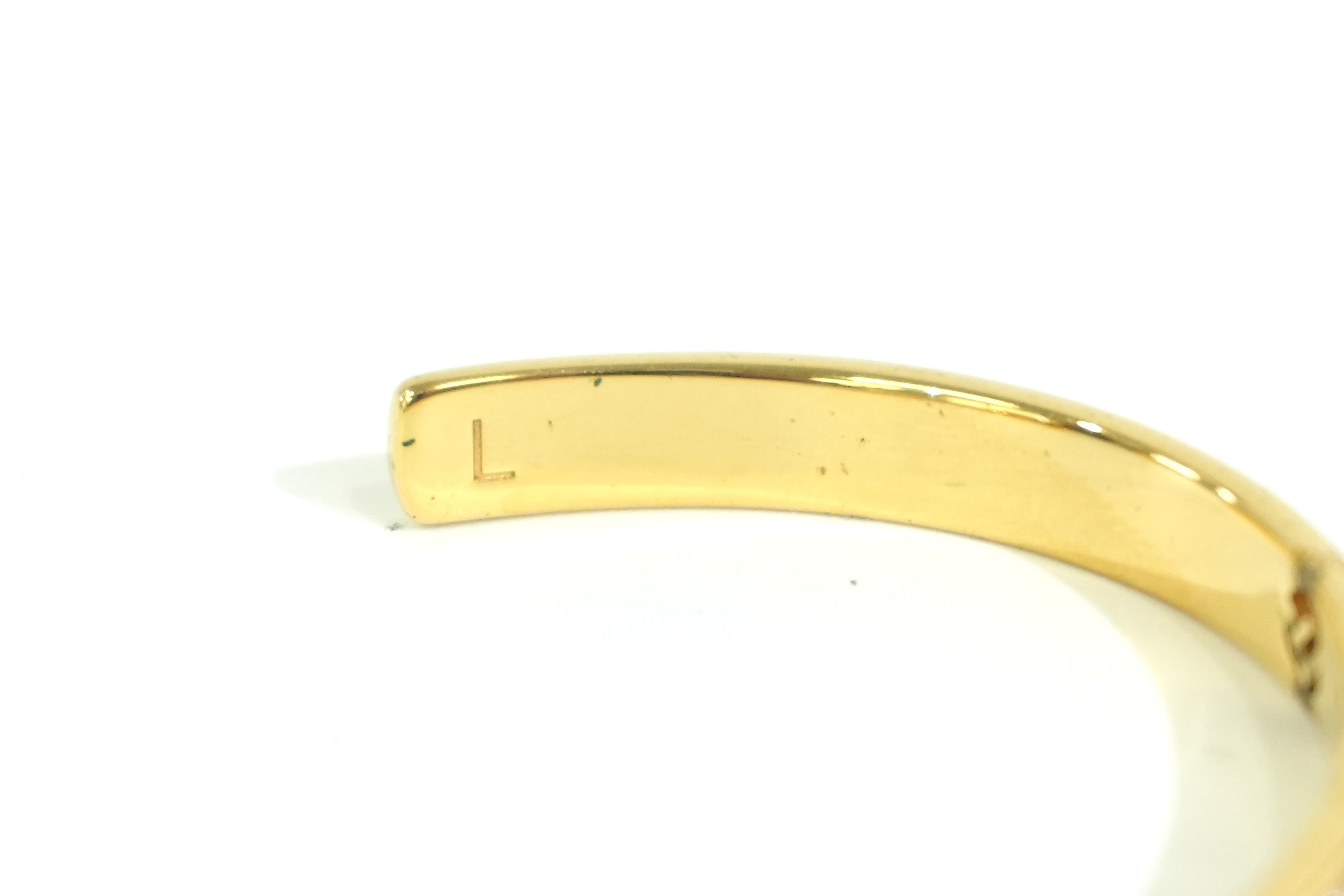 Pre-owned Fendi Bangle Gold tone