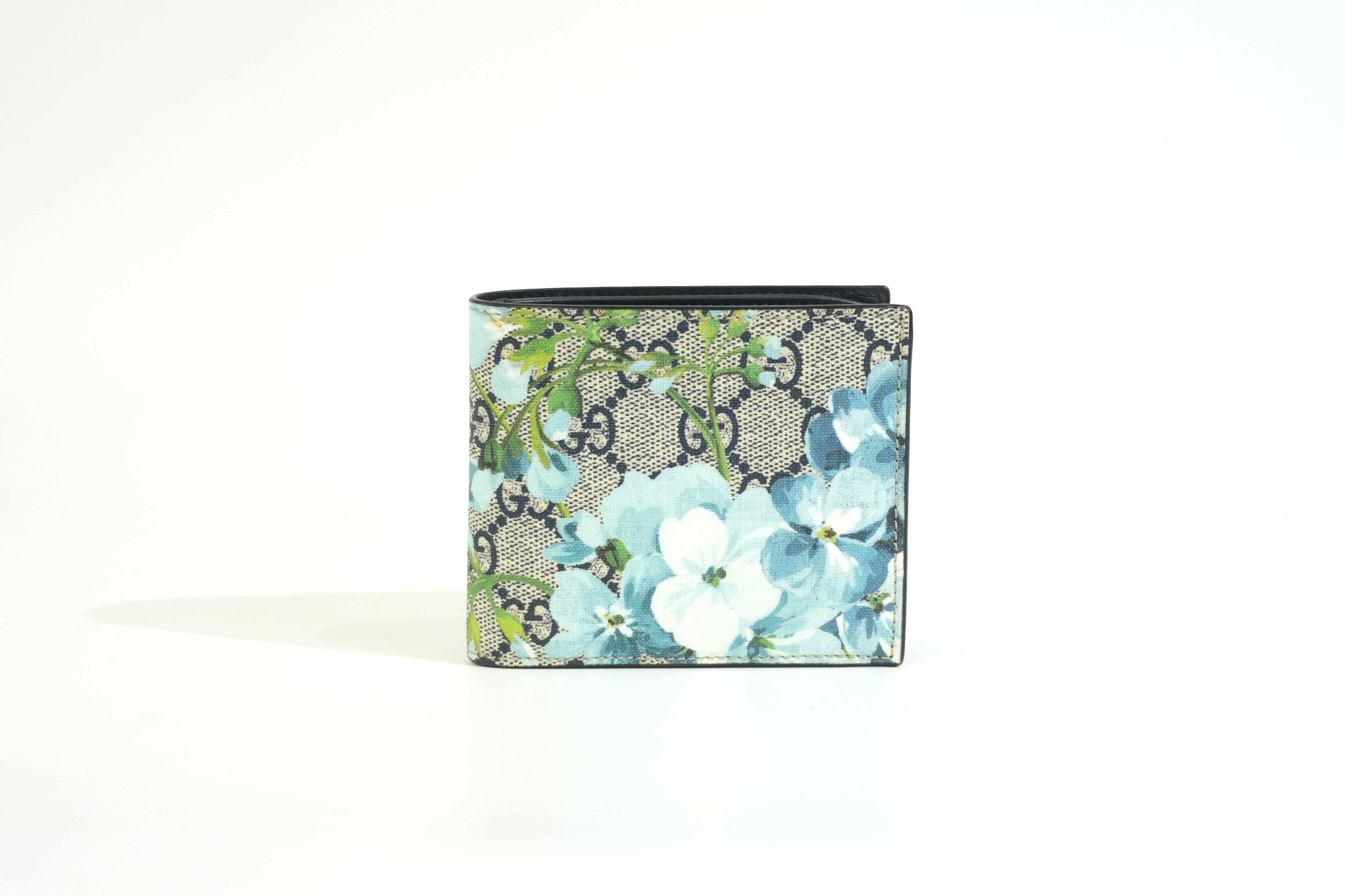 Pre-owned Gucci Blooms Bilfold Wallet Blue