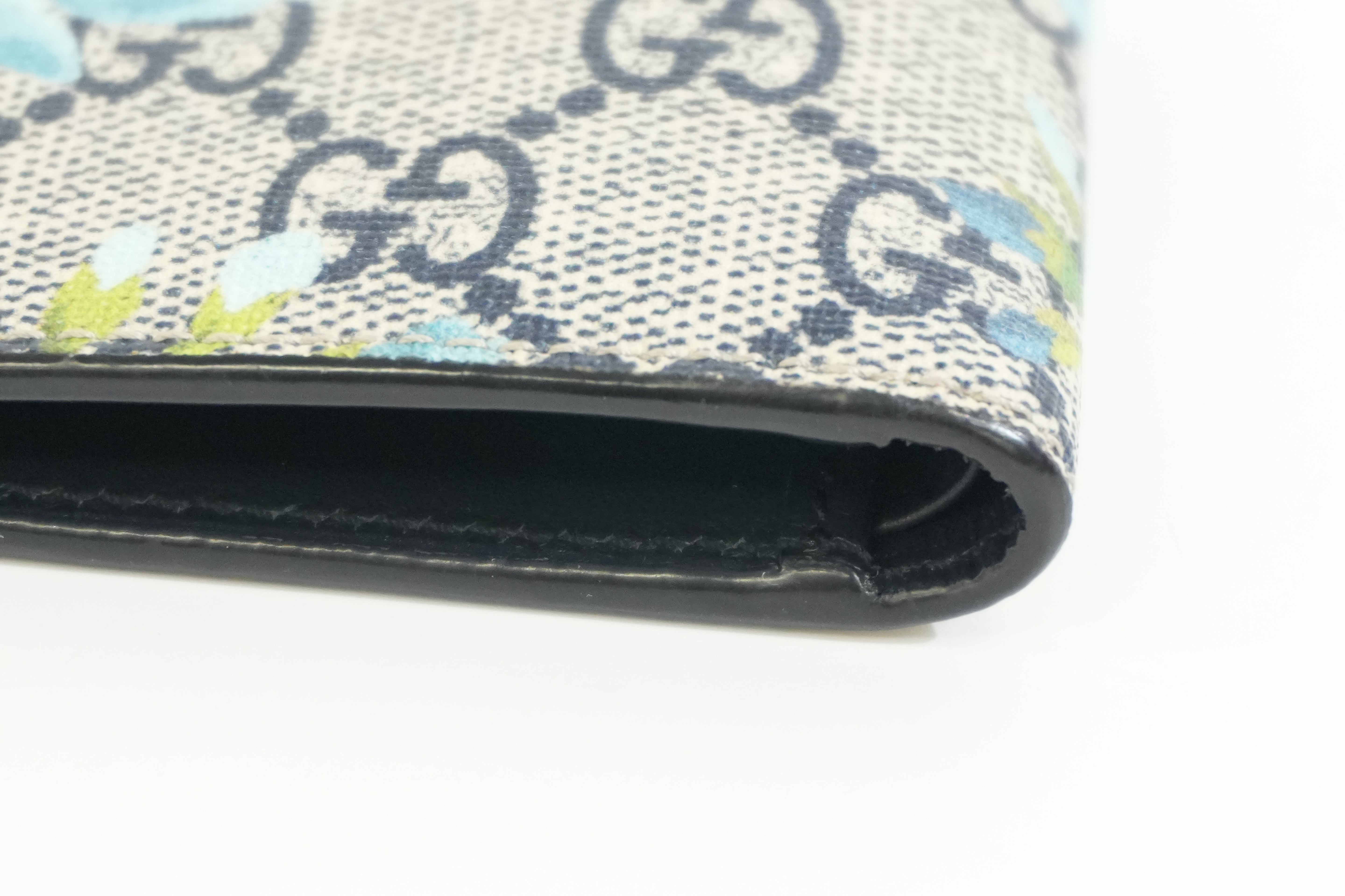 Pre-owned Gucci Blooms Bilfold Wallet Blue