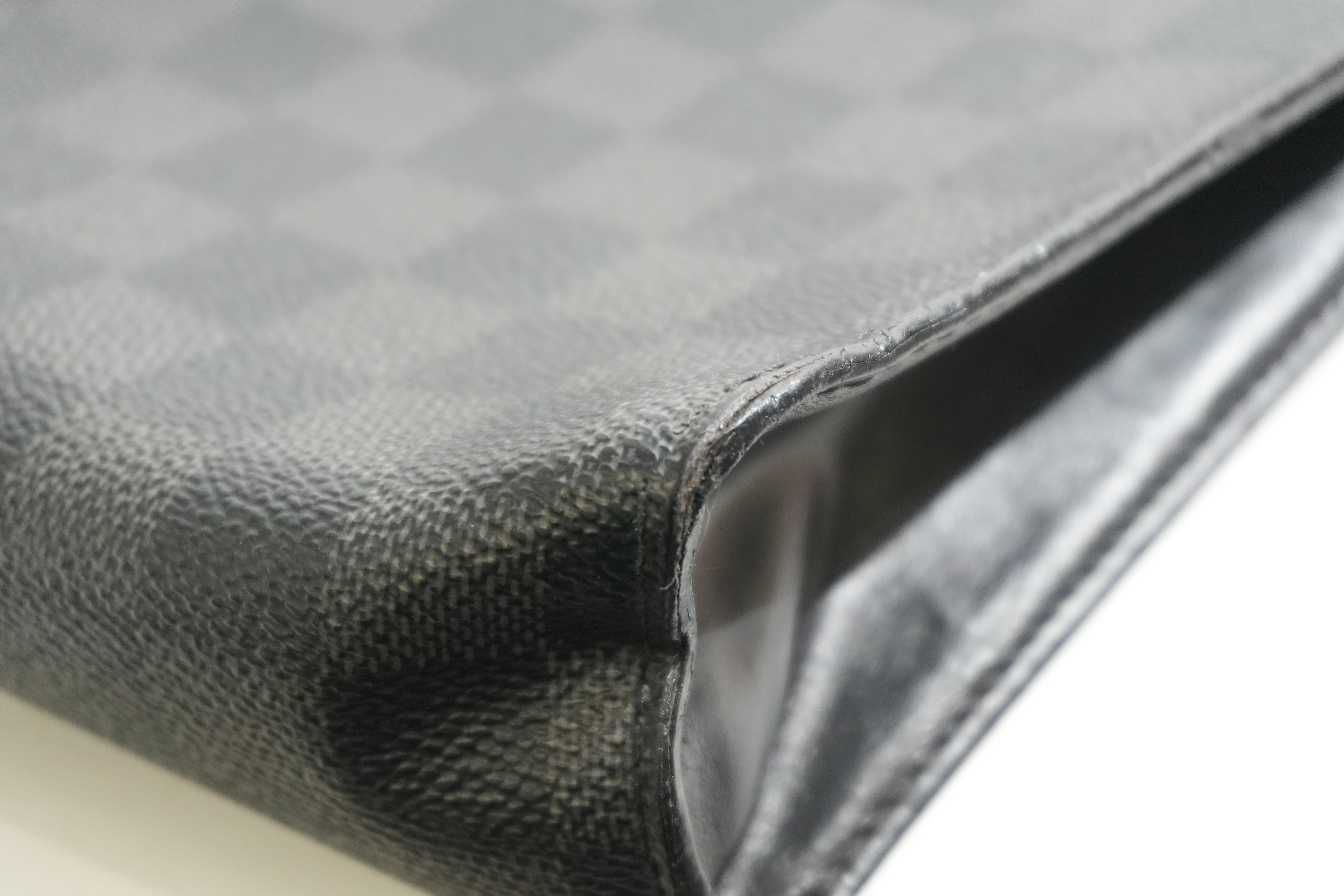 Pre-owned Louis Vuitton Damier Graphite Pochette Voyage MM Clutch Bag